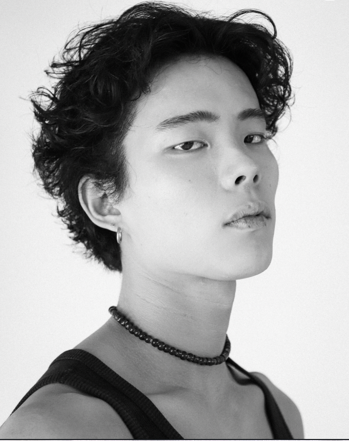 Editorial Headshot Experience