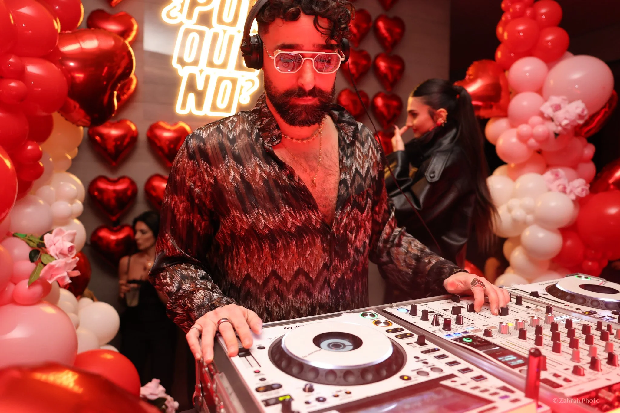 zahrahphoto_porqueno_valentines_kiki_birthday_casa_amor-52.jpg
