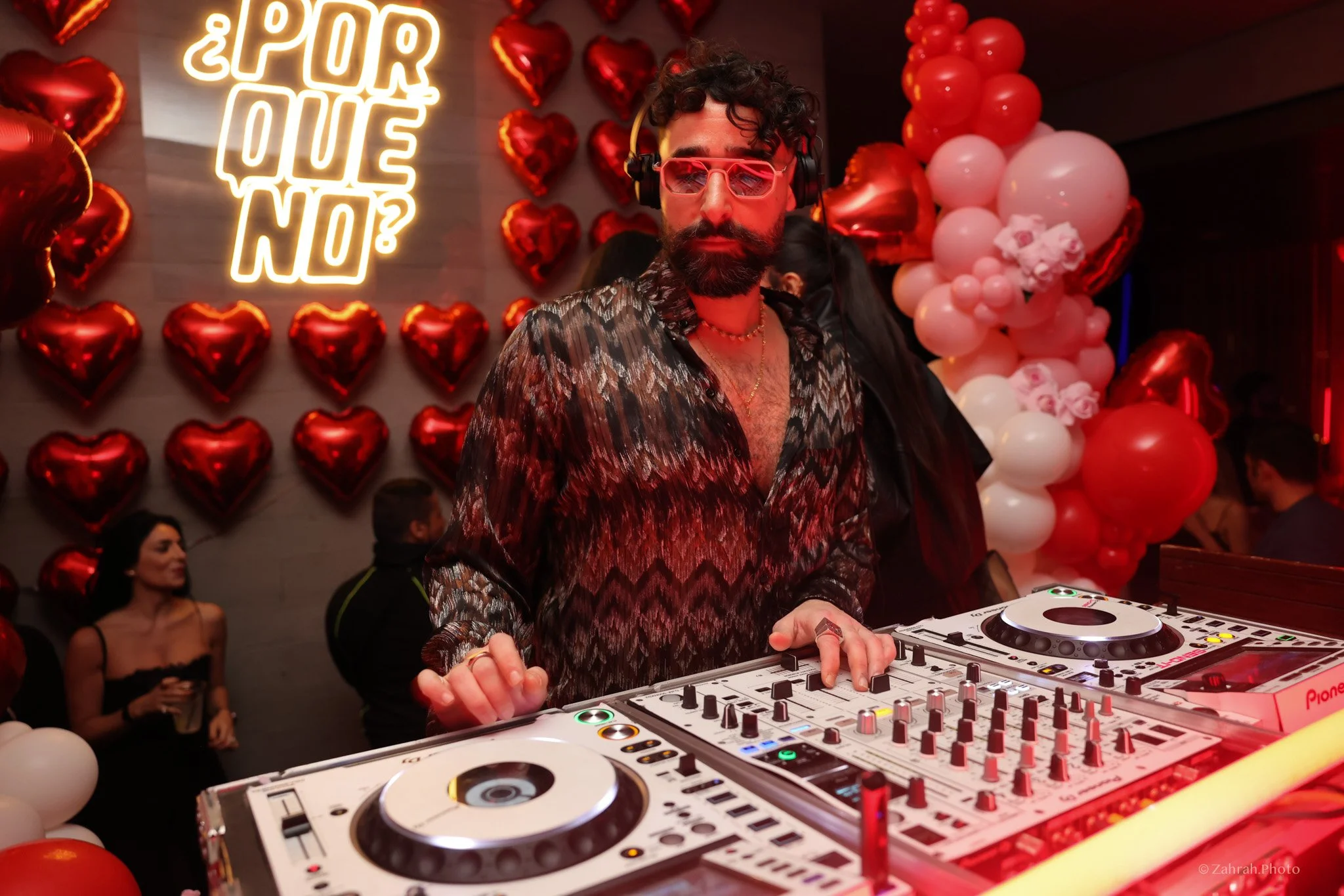 zahrahphoto_porqueno_valentines_kiki_birthday_casa_amor-54.jpg