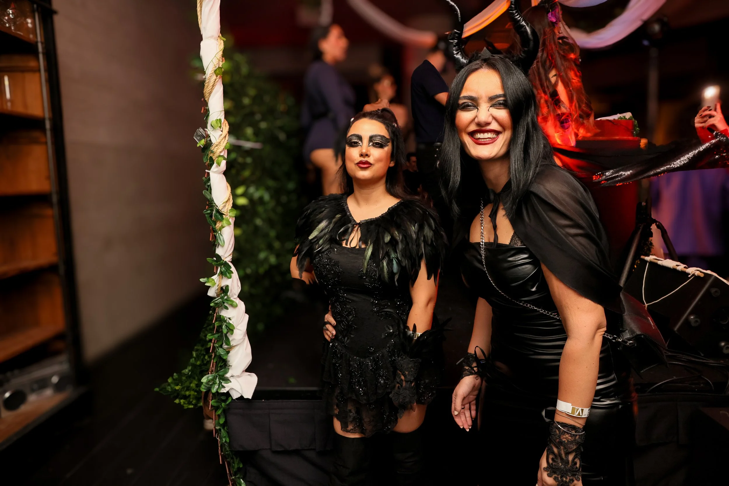 zahrah.photo-PorQueNo  halloween party vancouver 30 october 2025 party fiesta -5251.jpg