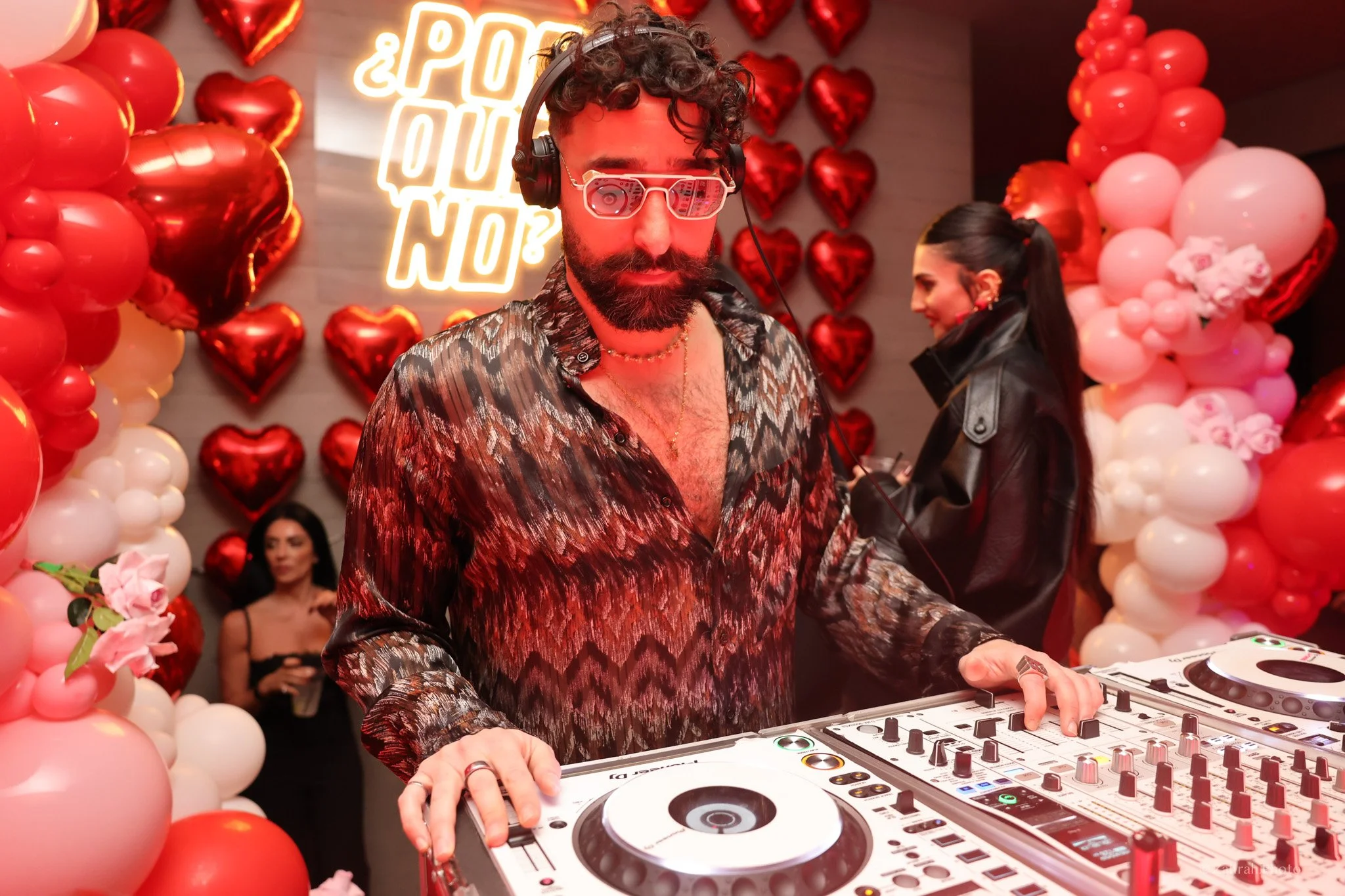 zahrahphoto_porqueno_valentines_kiki_birthday_casa_amor-53.jpg