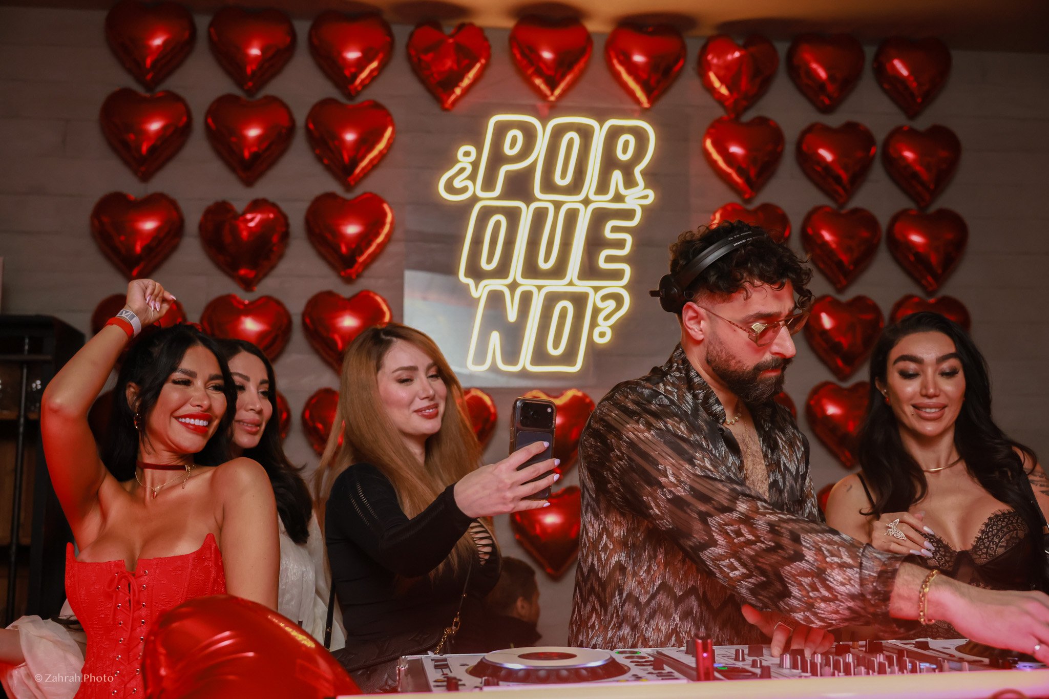 zahrahphoto_porqueno_valentines_kiki_birthday_casa_amor-36.jpg