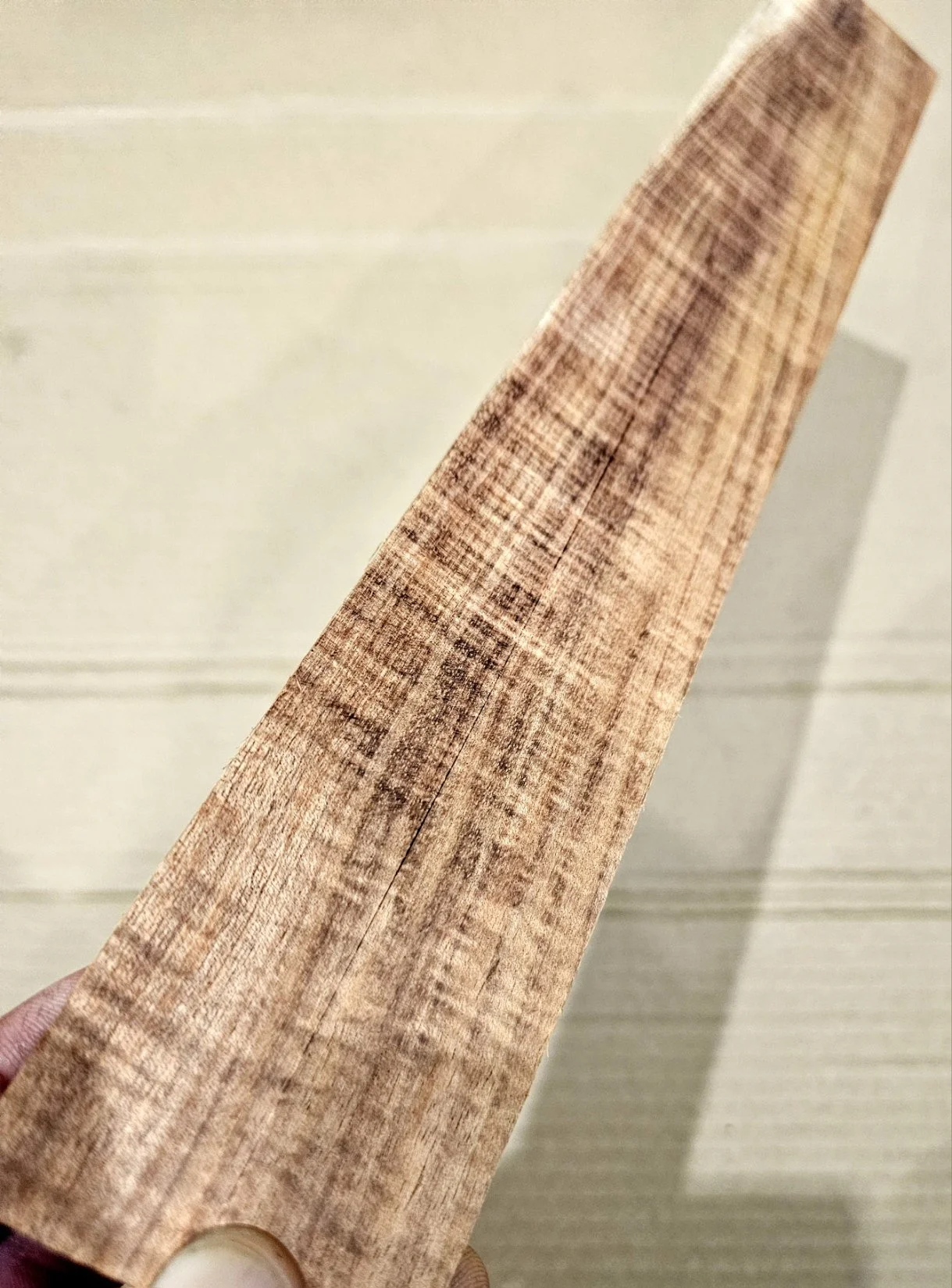 Fiddleback Blackwood alto ukulele fretboard #03