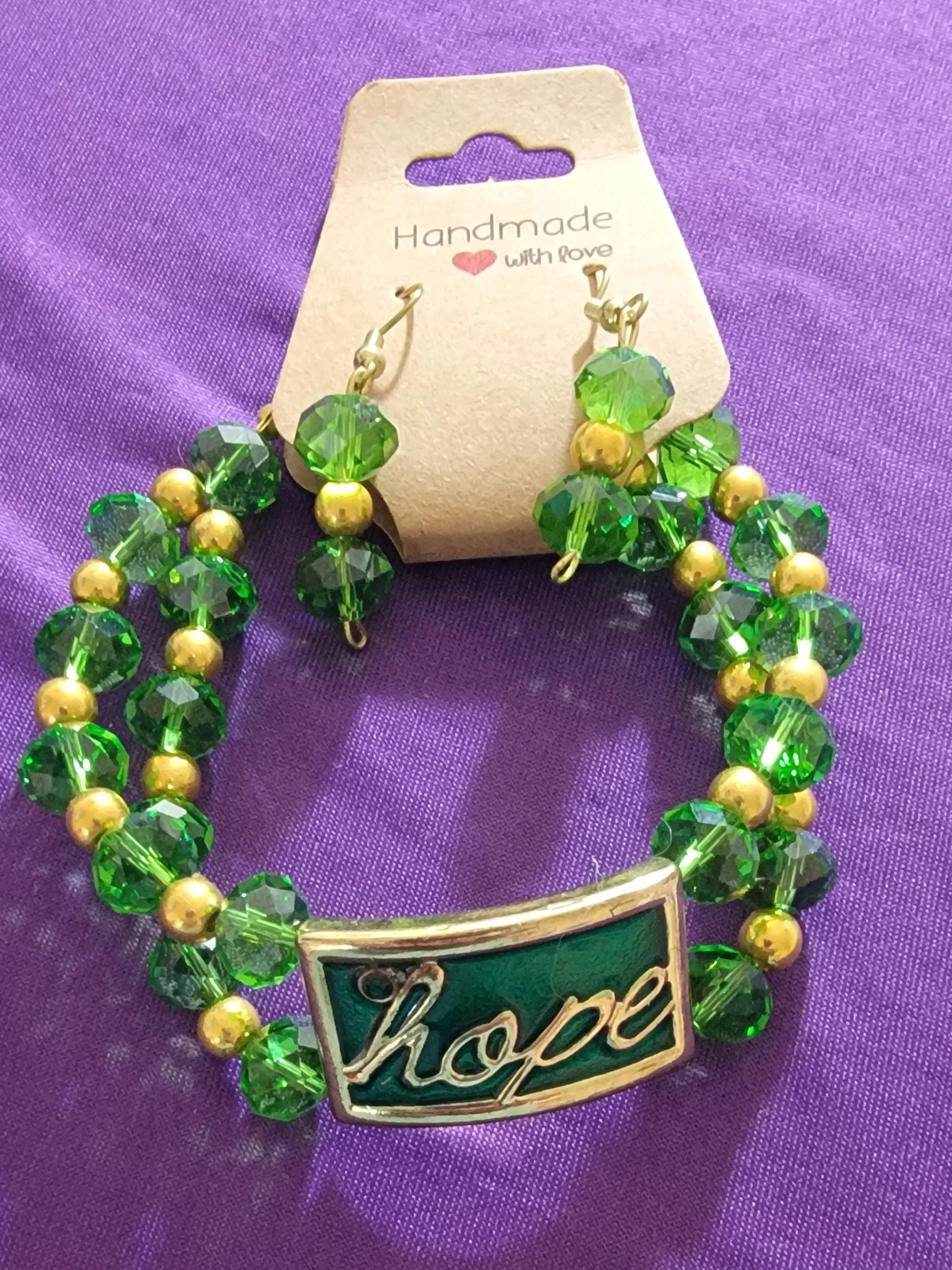 Emerald Green Gem Glass w/ Gold Wire Beaded and Hope Broach Bead Gold Clasp