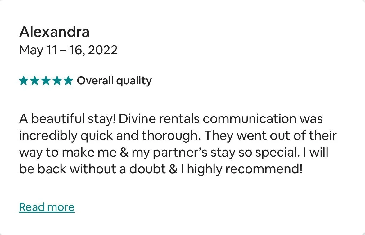 Customer review for Alexandra stay from May 11-16, 2022, rating five stars, praising quick communication and recommending the rental.