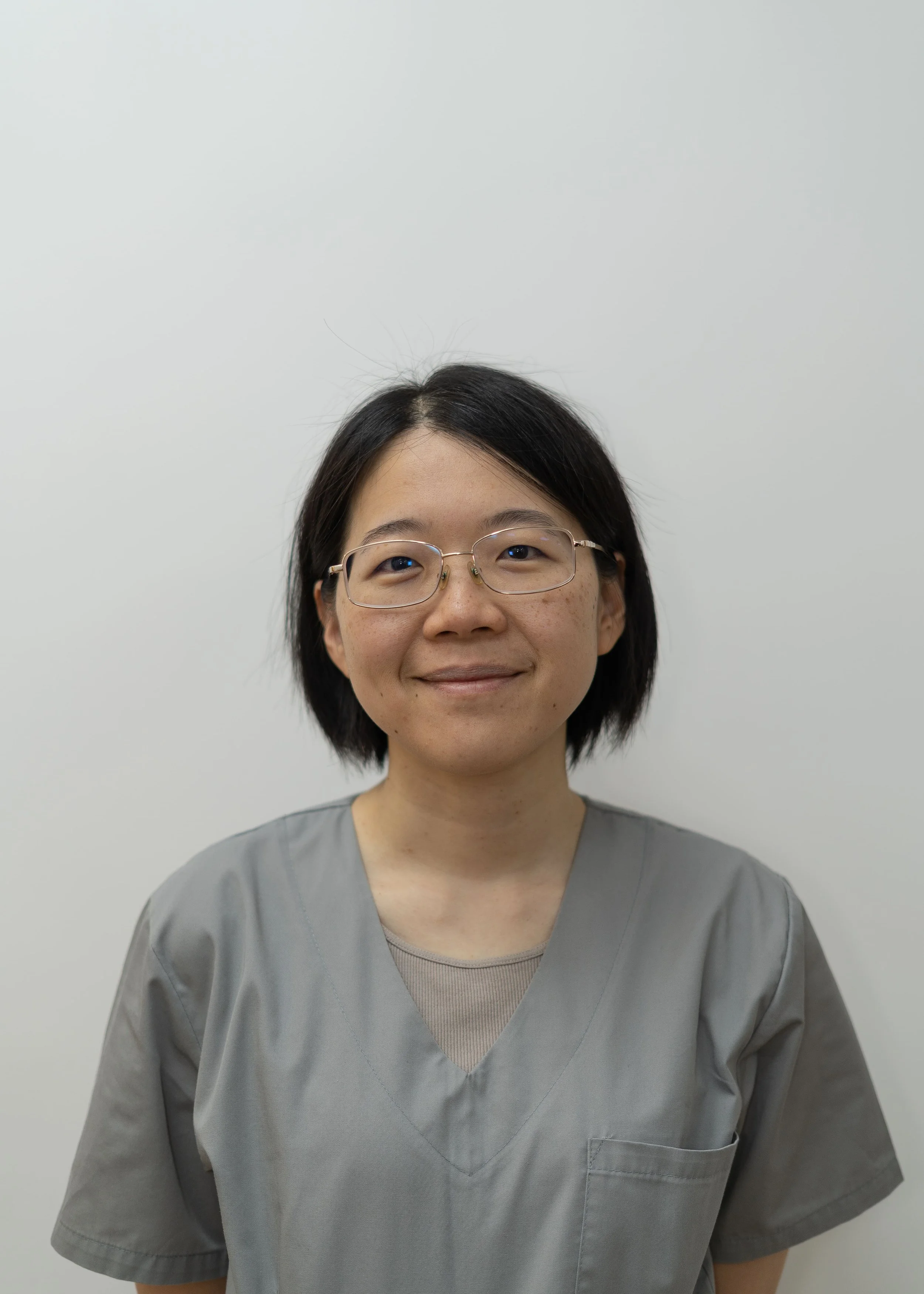 Portrait of Dr Auli Chen, dentist at KY Dental Studio