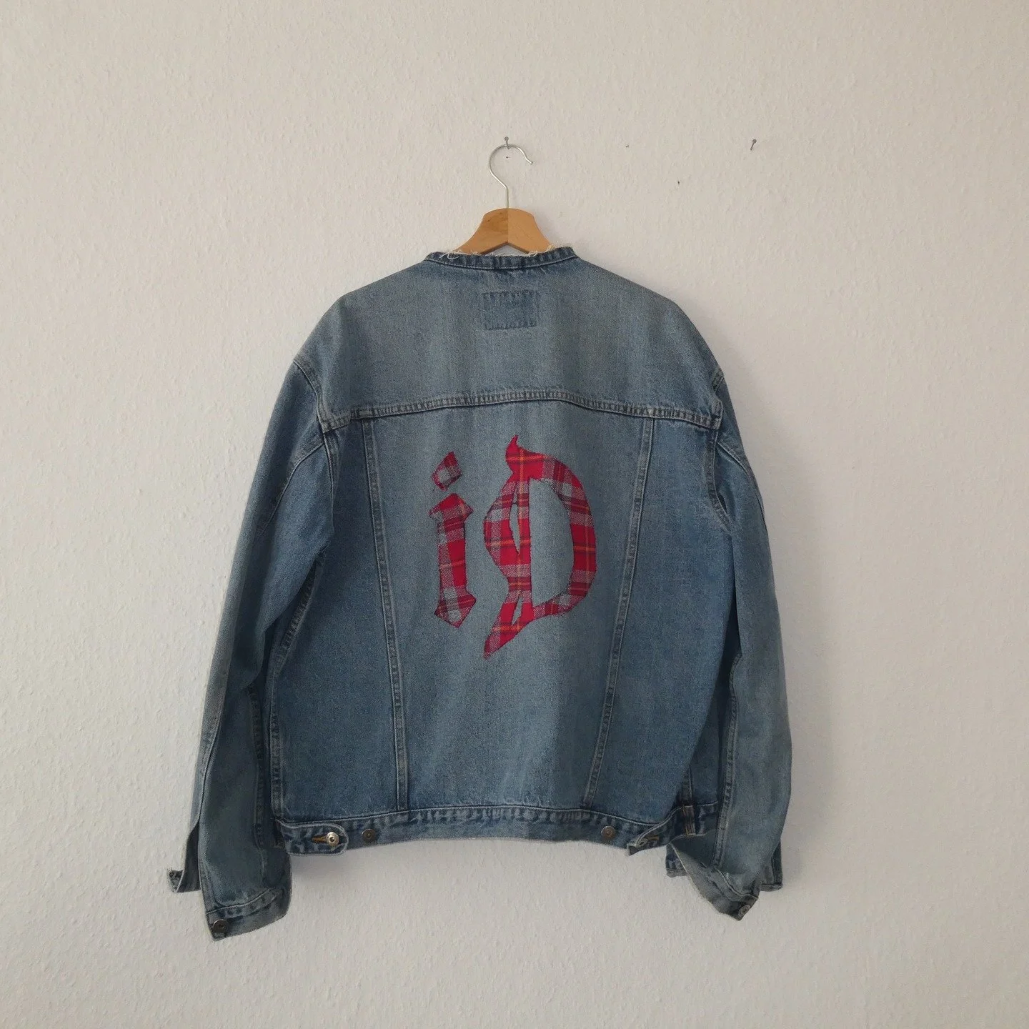 clothing, prints &amp; paintings 🎁