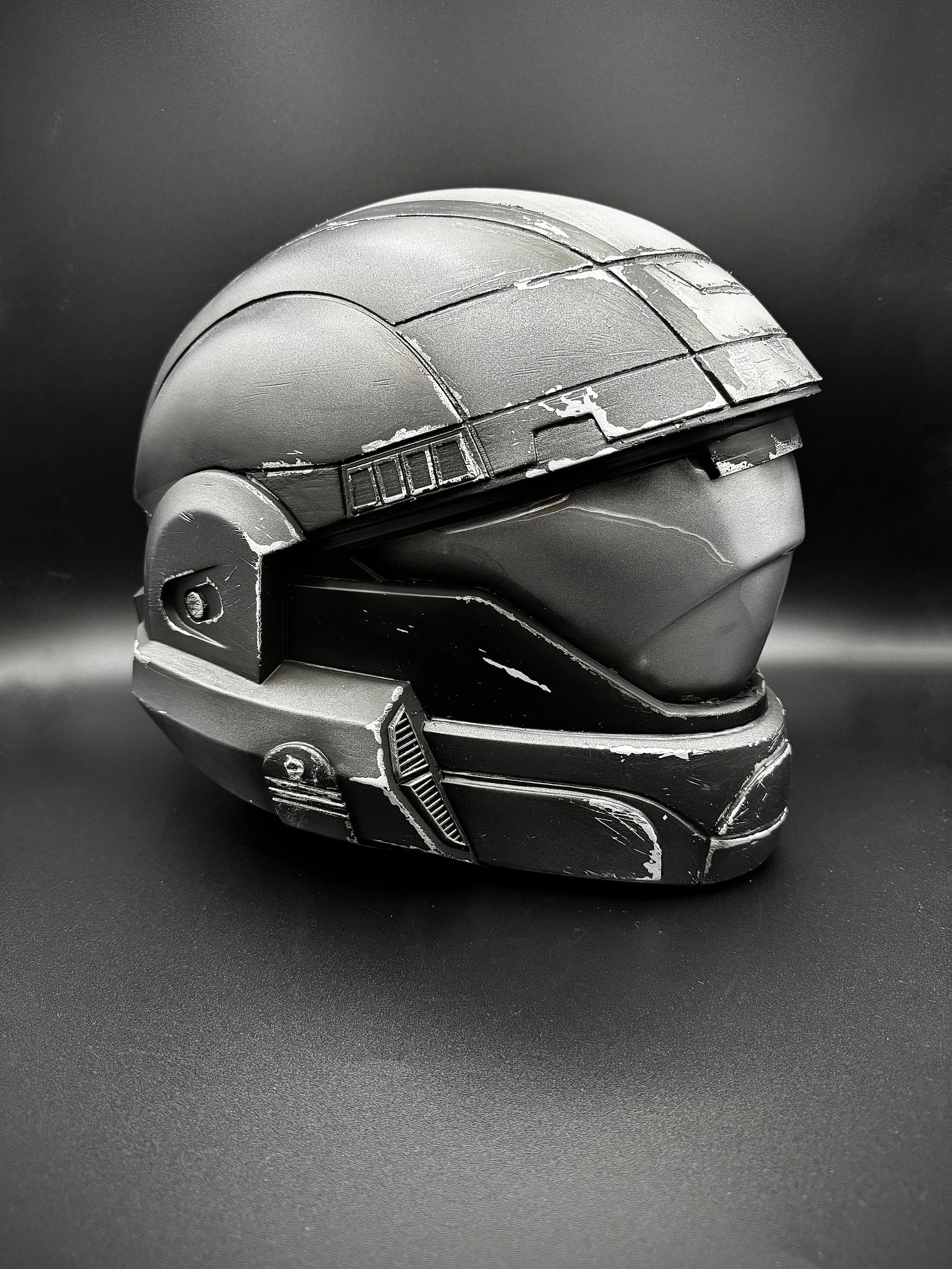 Custom Halo ODST helmet with weathering