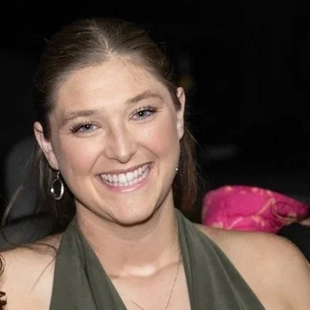 Red and black abstract Wi-Fi signal icon.