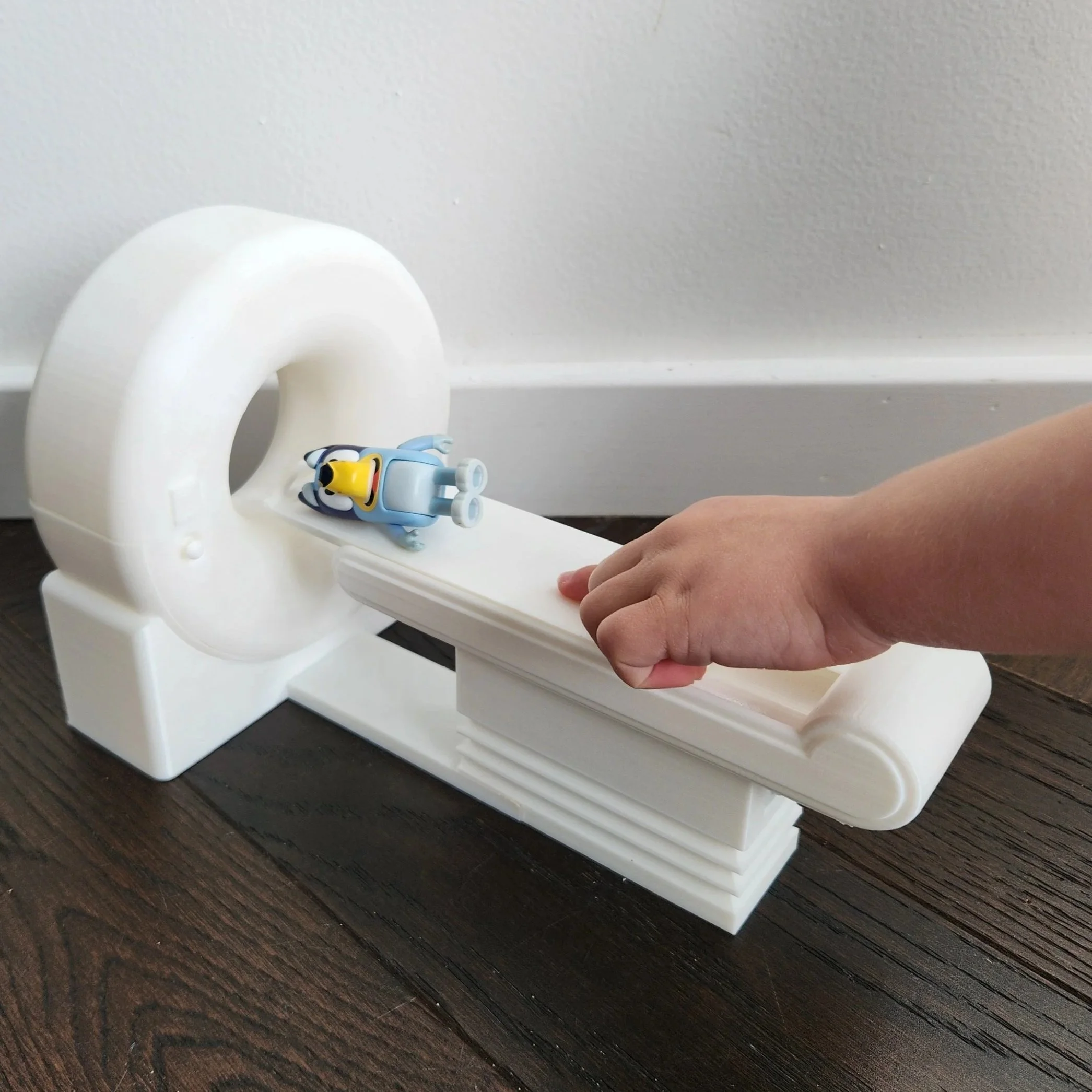 3D printed Medical Play Toy - MRI / CT Scanner