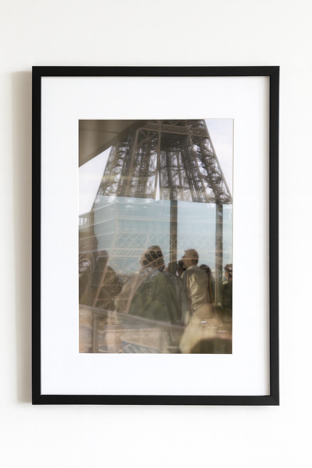 Cadre et Tirage Photo - Fenêtre sur Paris, 2025