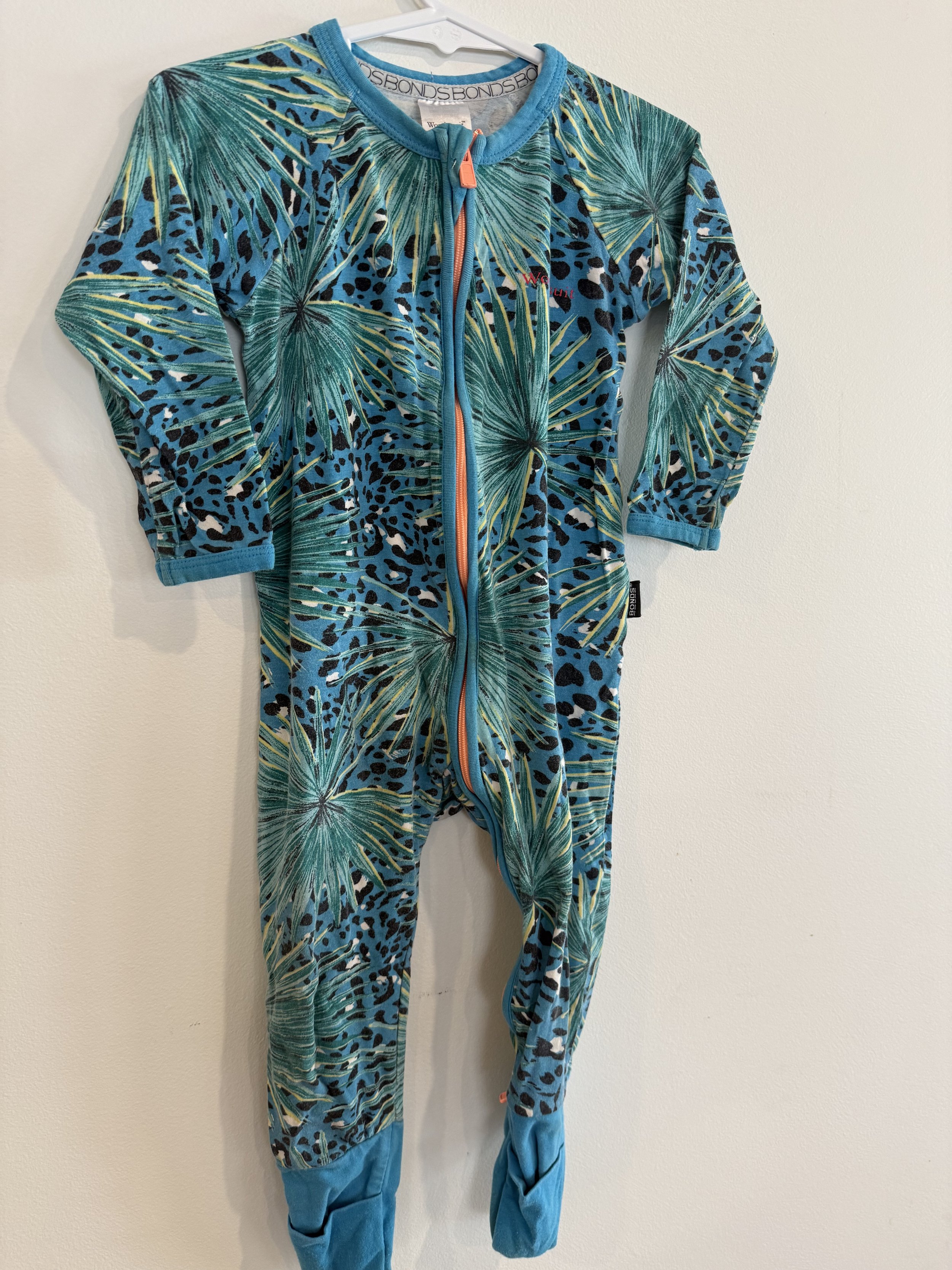 BONDS - Wondersuit (size 1)