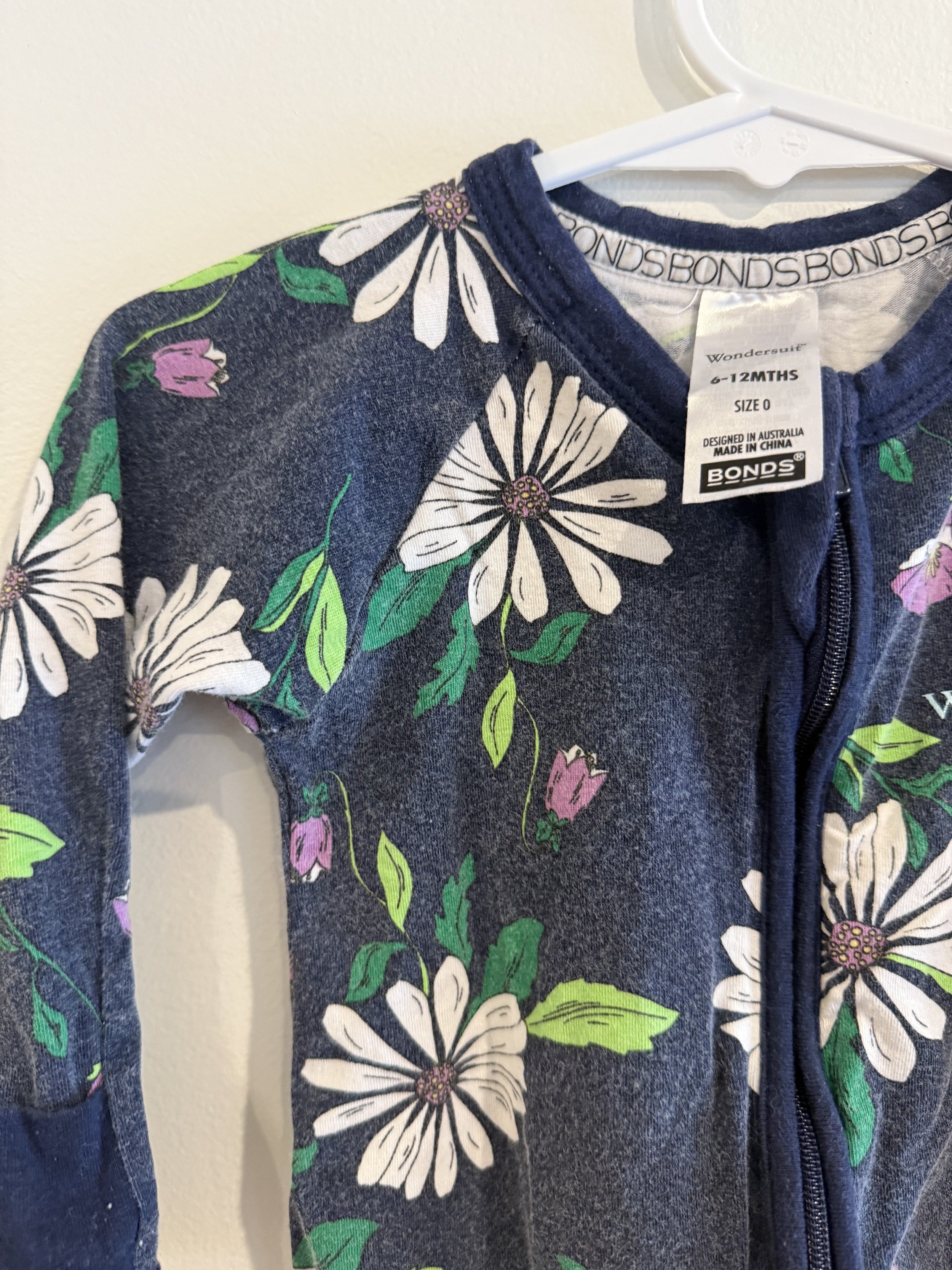 BONDS - Wondersuit (size 0)