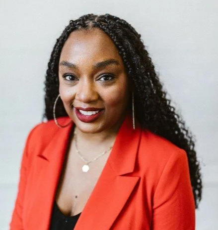 ANDREA HUTCHINSON - FUNDRAISING: Plans and executes events to raise funds for chapter programs.