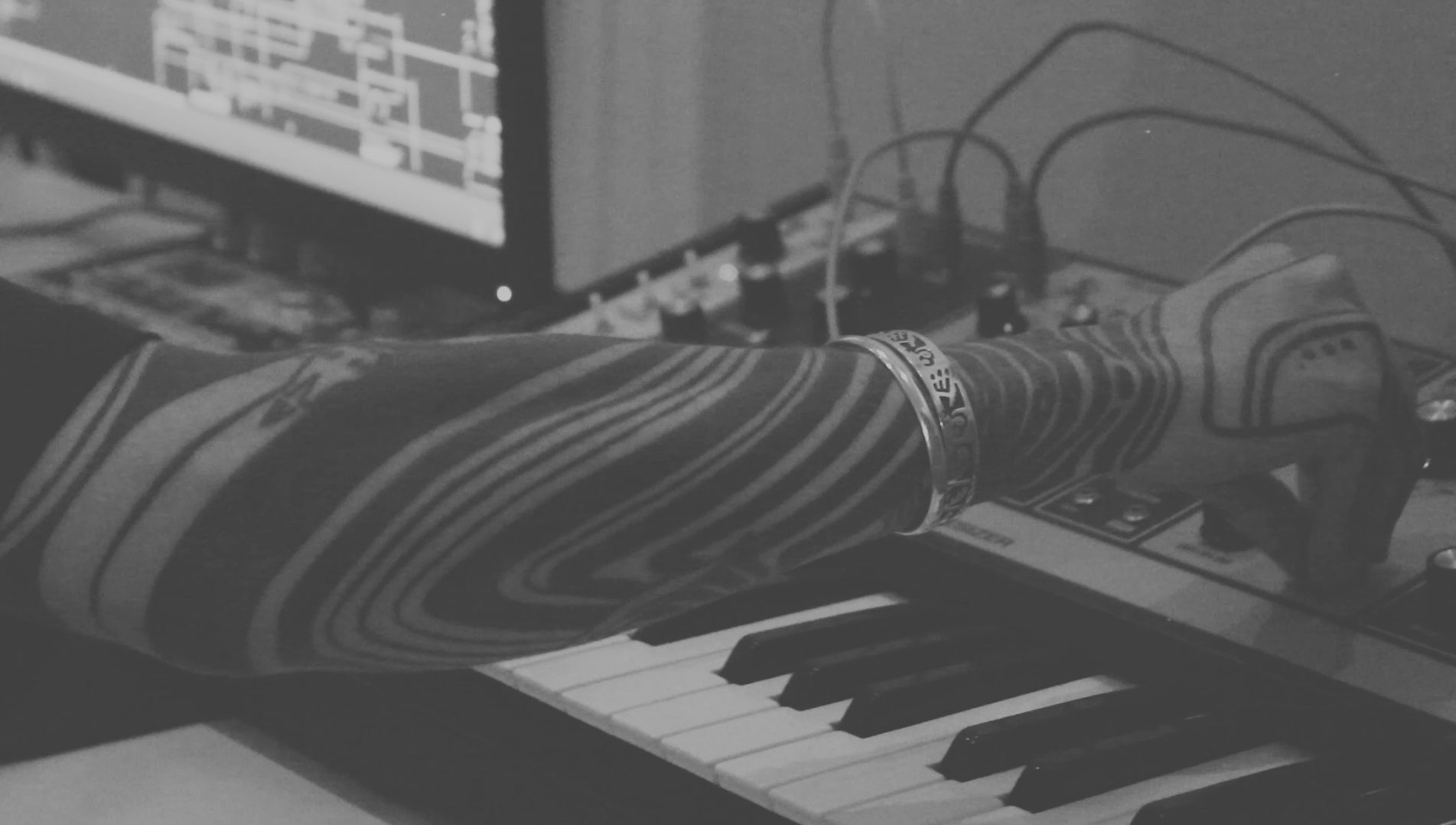 Listening Note 02
