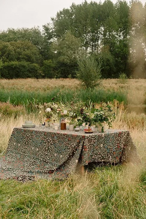 William+Morris+Tablescape.webp
