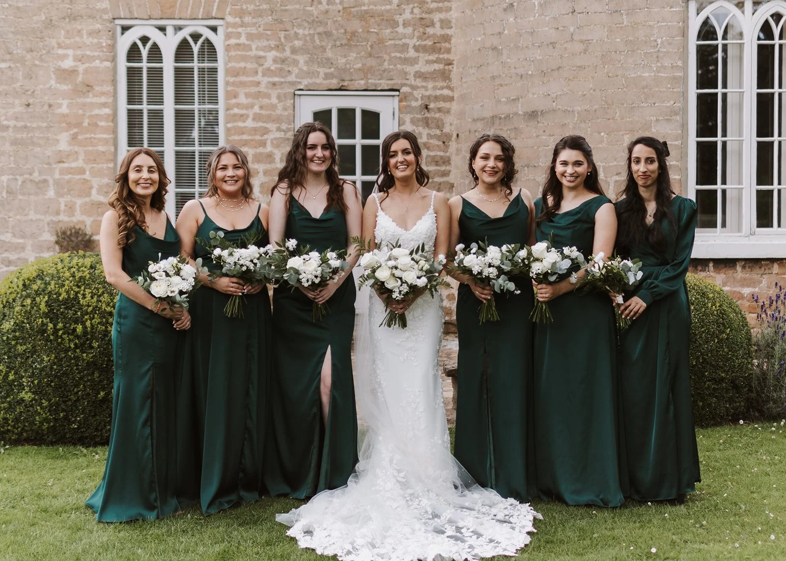 Will & Sophie- Bride and Bridesmaids.jpg