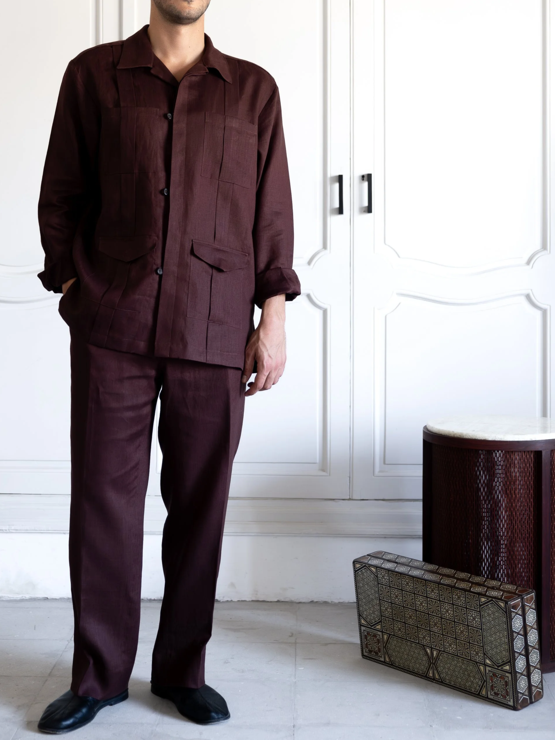 takm mazbūt : Burgundy Trousers