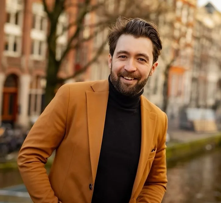 Lachlan Brown conductor artistic director