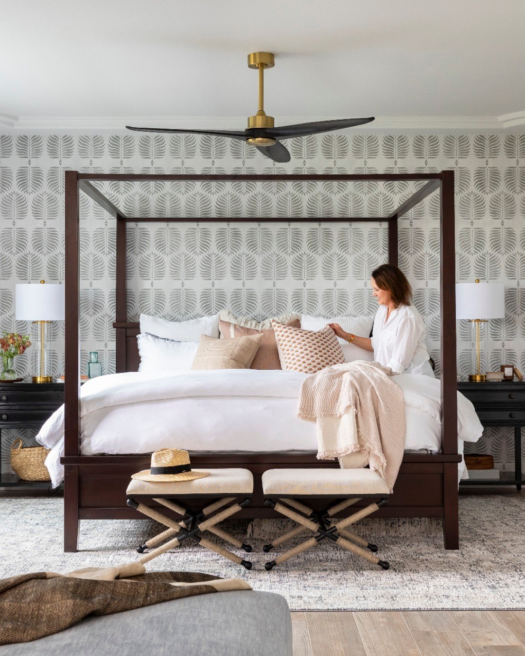 What was once a tired &rsquo;90s space is now a sophisticated, feel-good retreat for two busy professionals. Layered textures, soothing tones, and thoughtful updates transformed this primary suite into a cozy, elevated escape, perfect for slowing dow