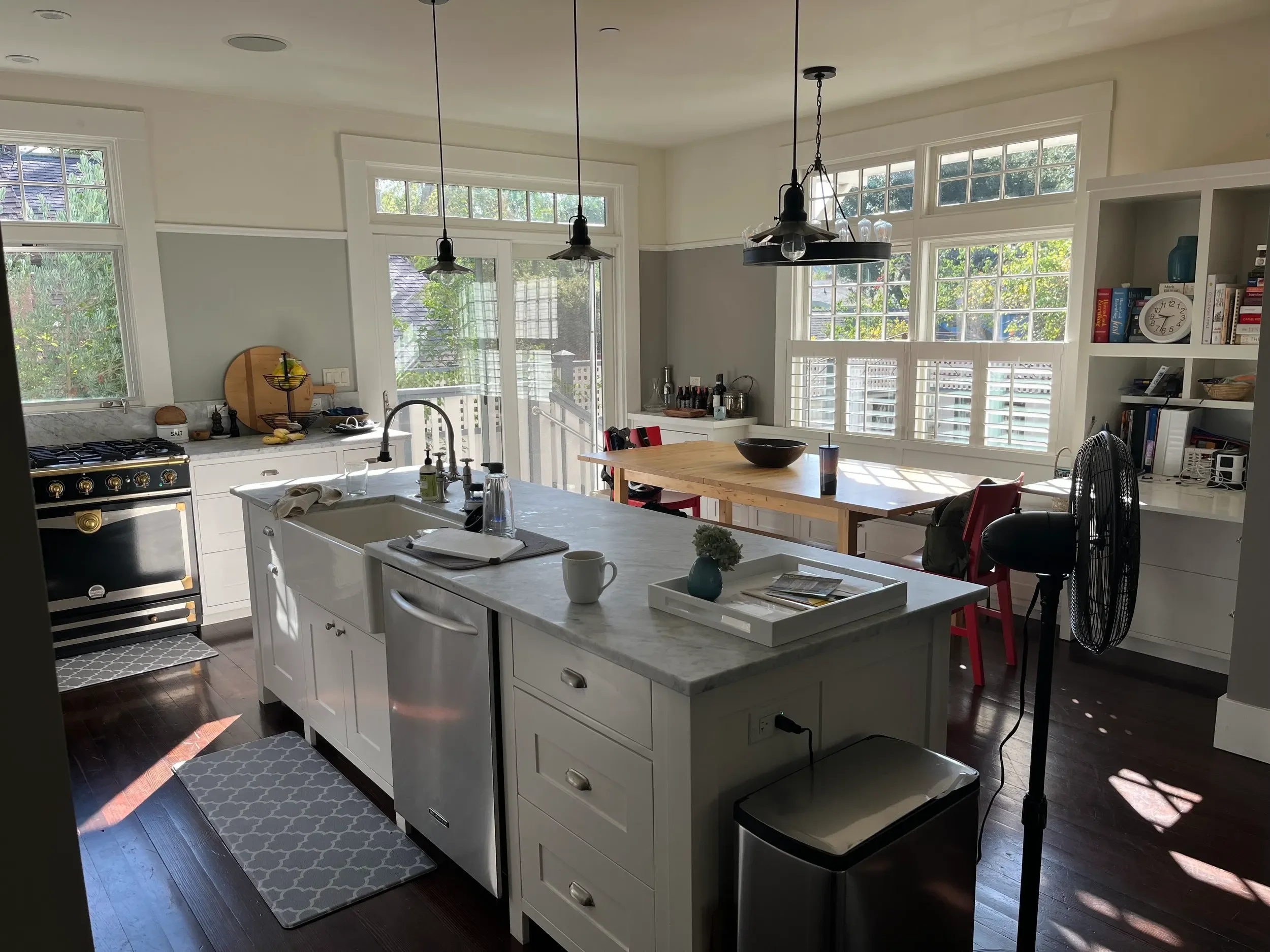 Before: San Anselmo kitchen before the JKB Home Design update