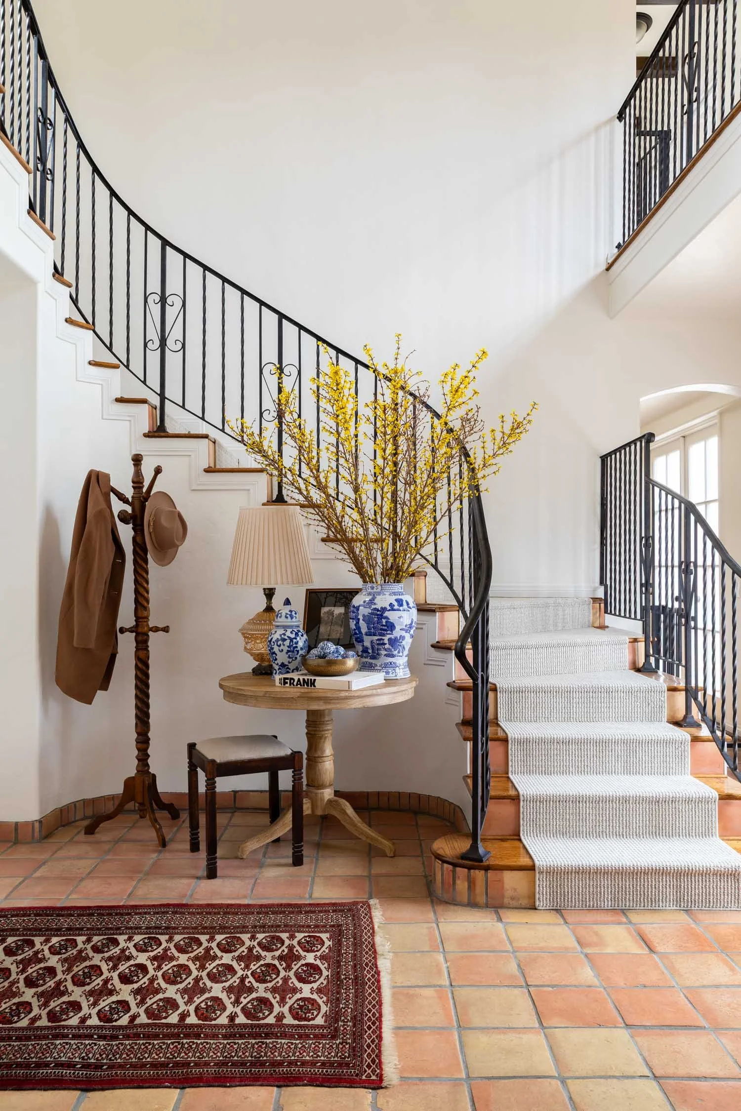 Entry01_Design_ JKB Home Desig