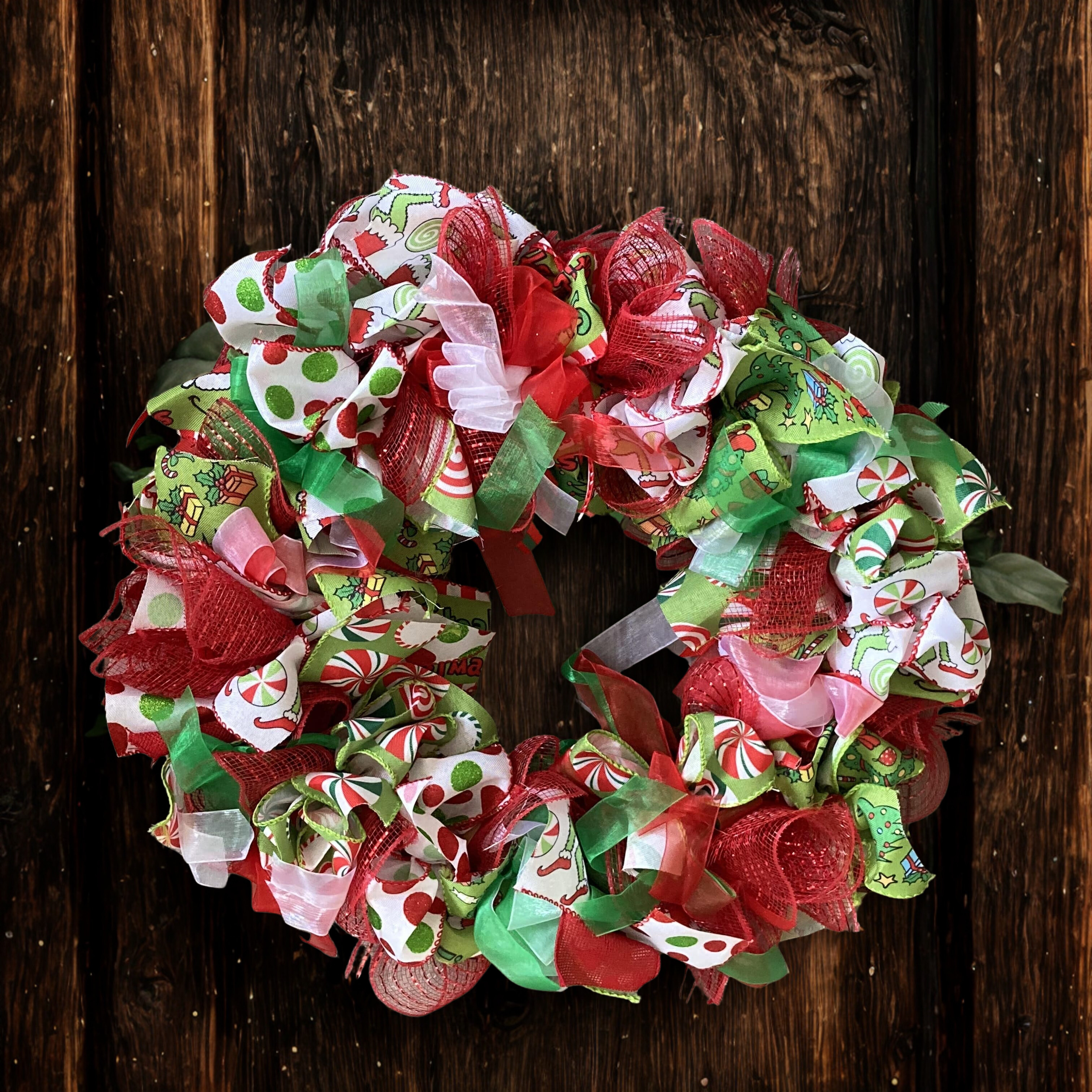 dr seuss wreath wood door.png