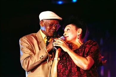 IBRAHIM FERRER & OMARA PORTUONDO