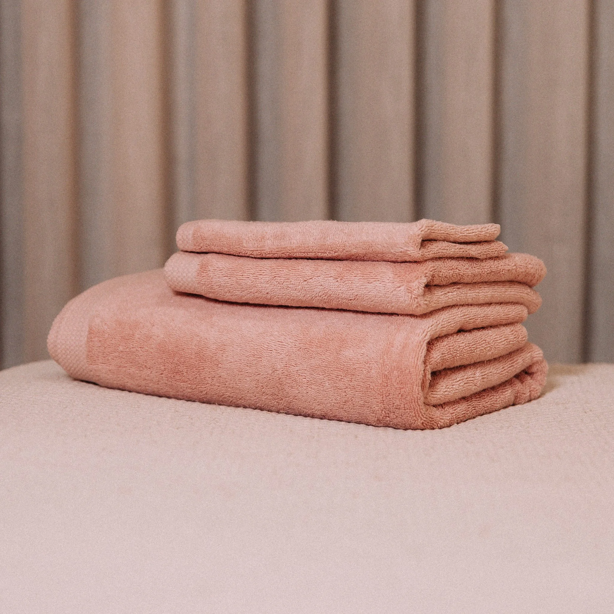Delux 3-Piece Towel Set