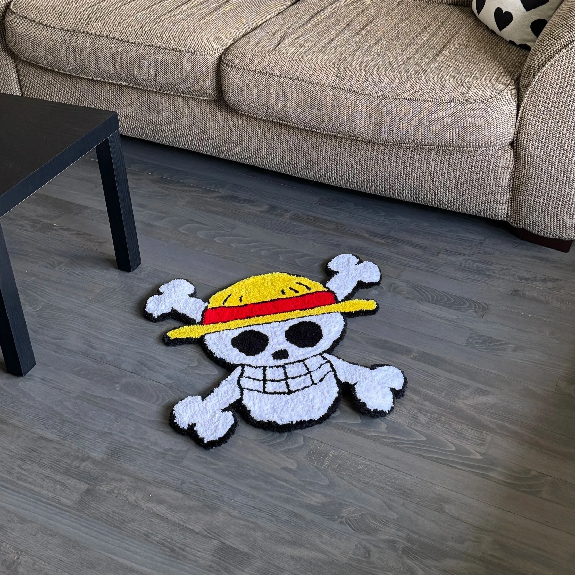 Straw Hat Jolly Roger Handmade One Piece Rug – 2ft x 2ft Acrylic Yarn