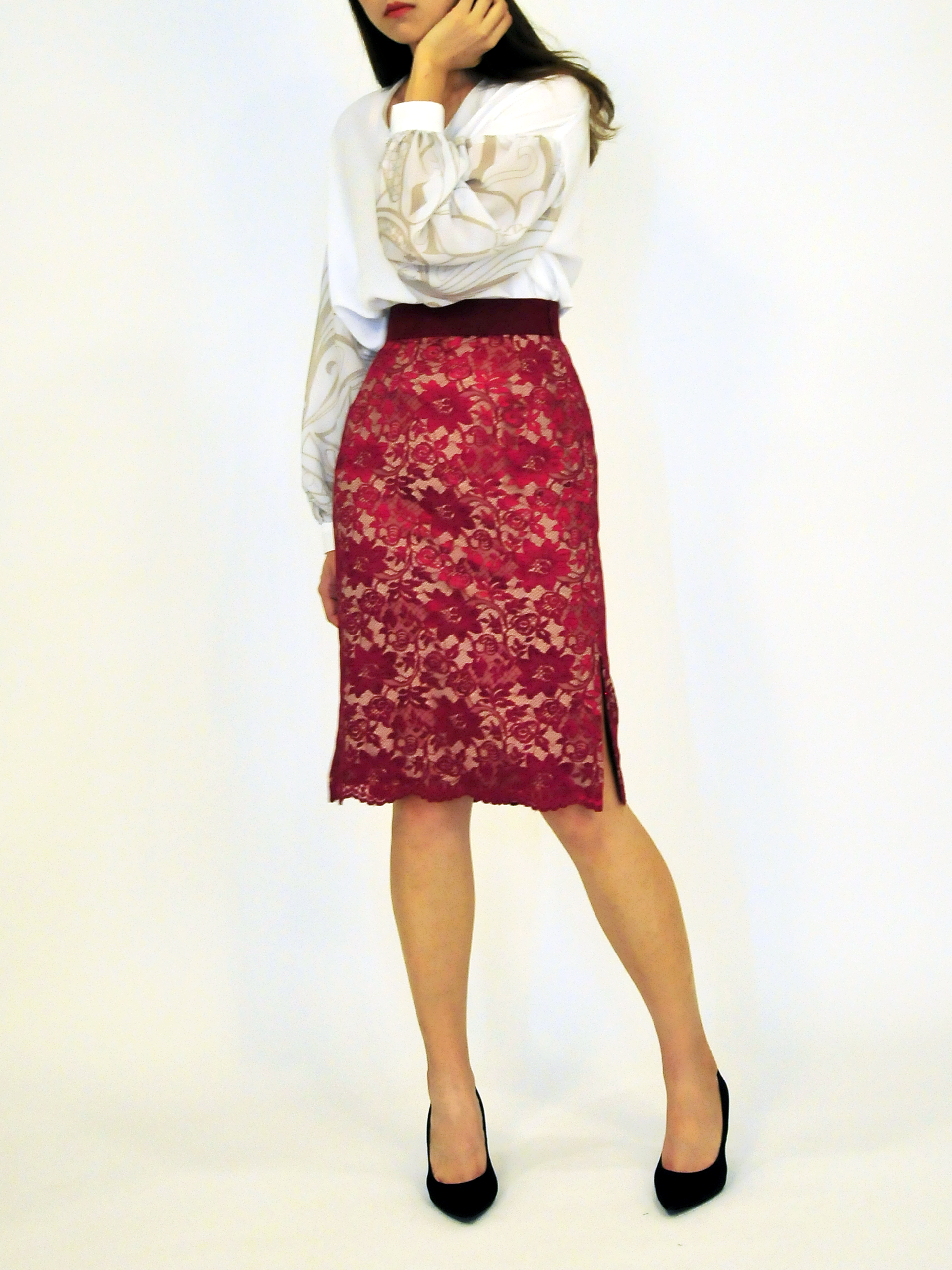 26.09.25 - Victoria Top + Nicoll Skirt 002.png