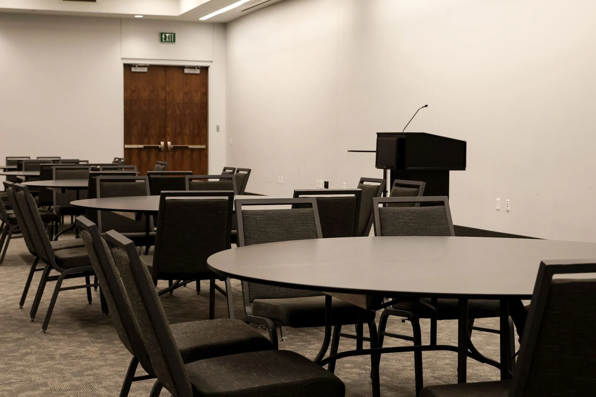 Marie-Meeting_Room_2.JPG