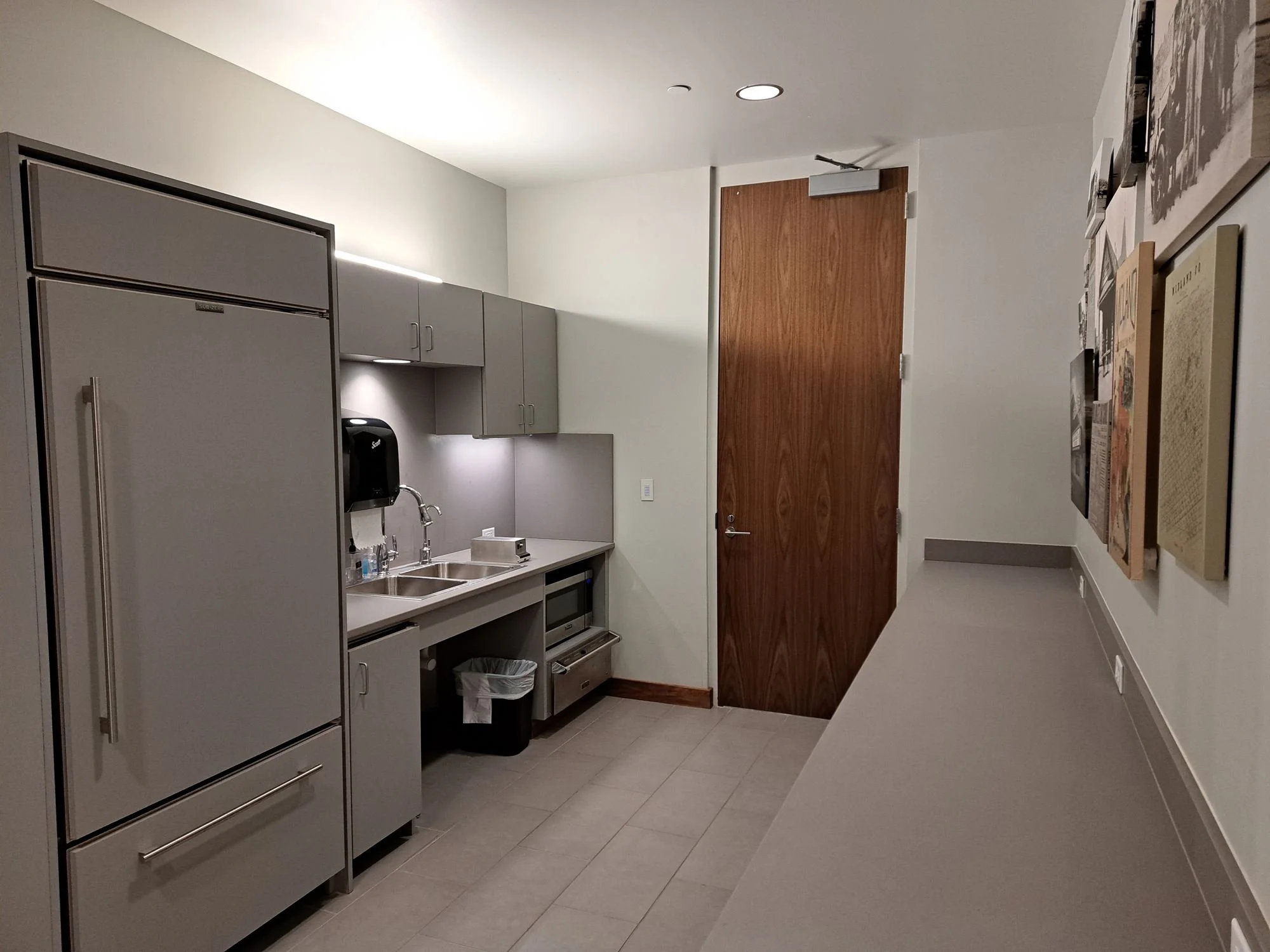 greenroom8(1).jpg