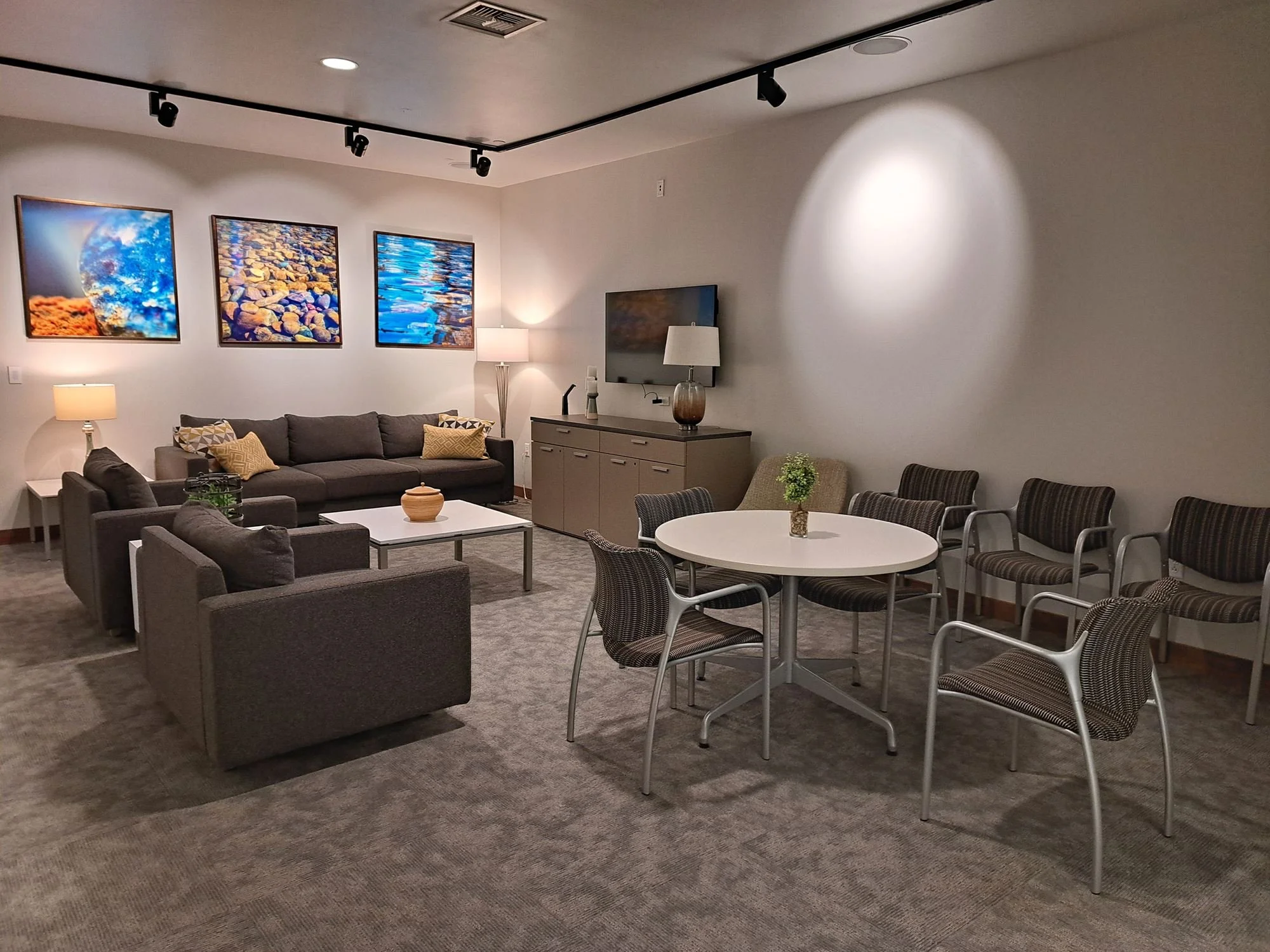 greenroom4.jpg