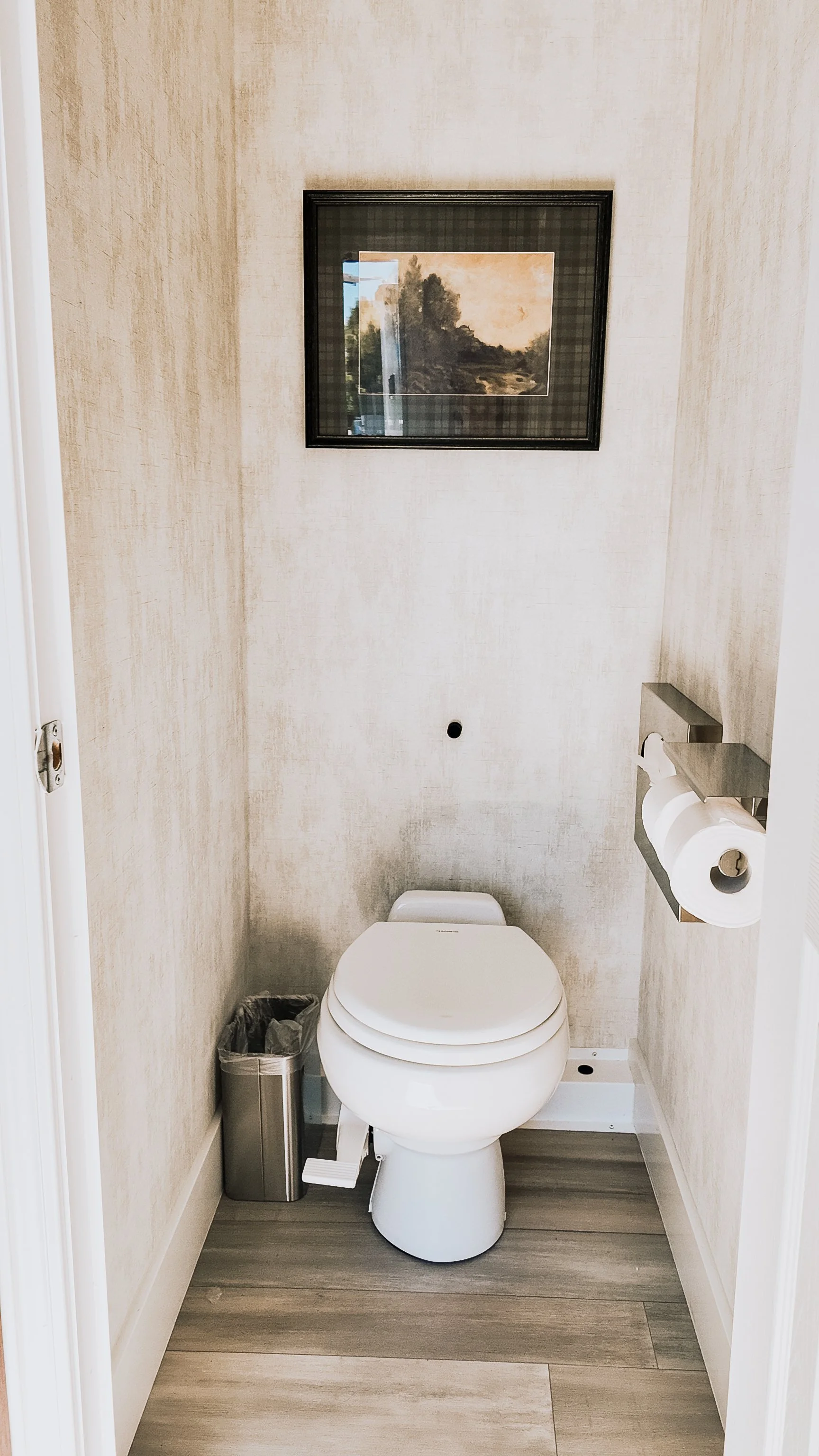 Pretty Powder Rooms 10 Stalls -61.jpg