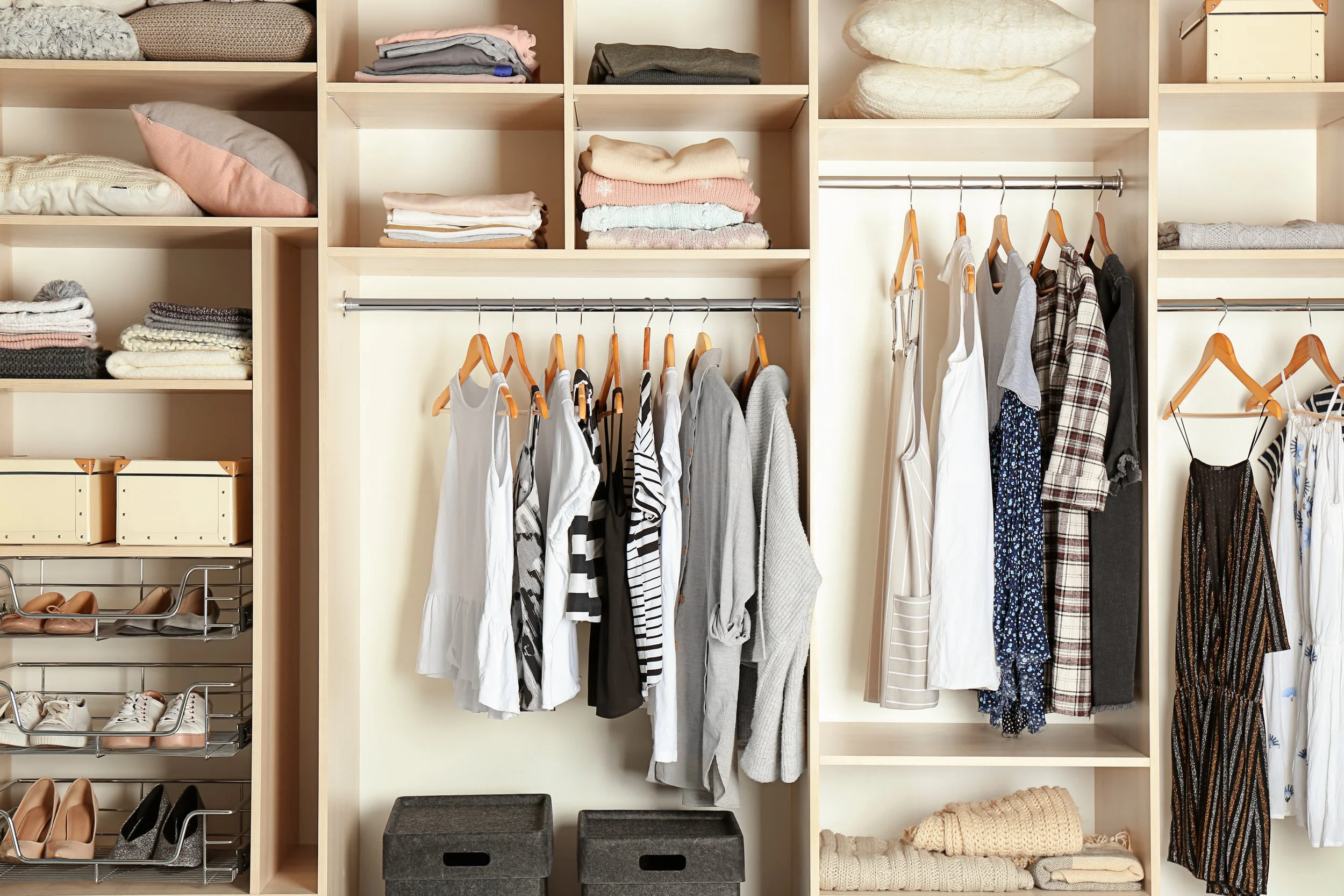 Maximize Your Space: How Custom Closets Help You Take Control of Your Home