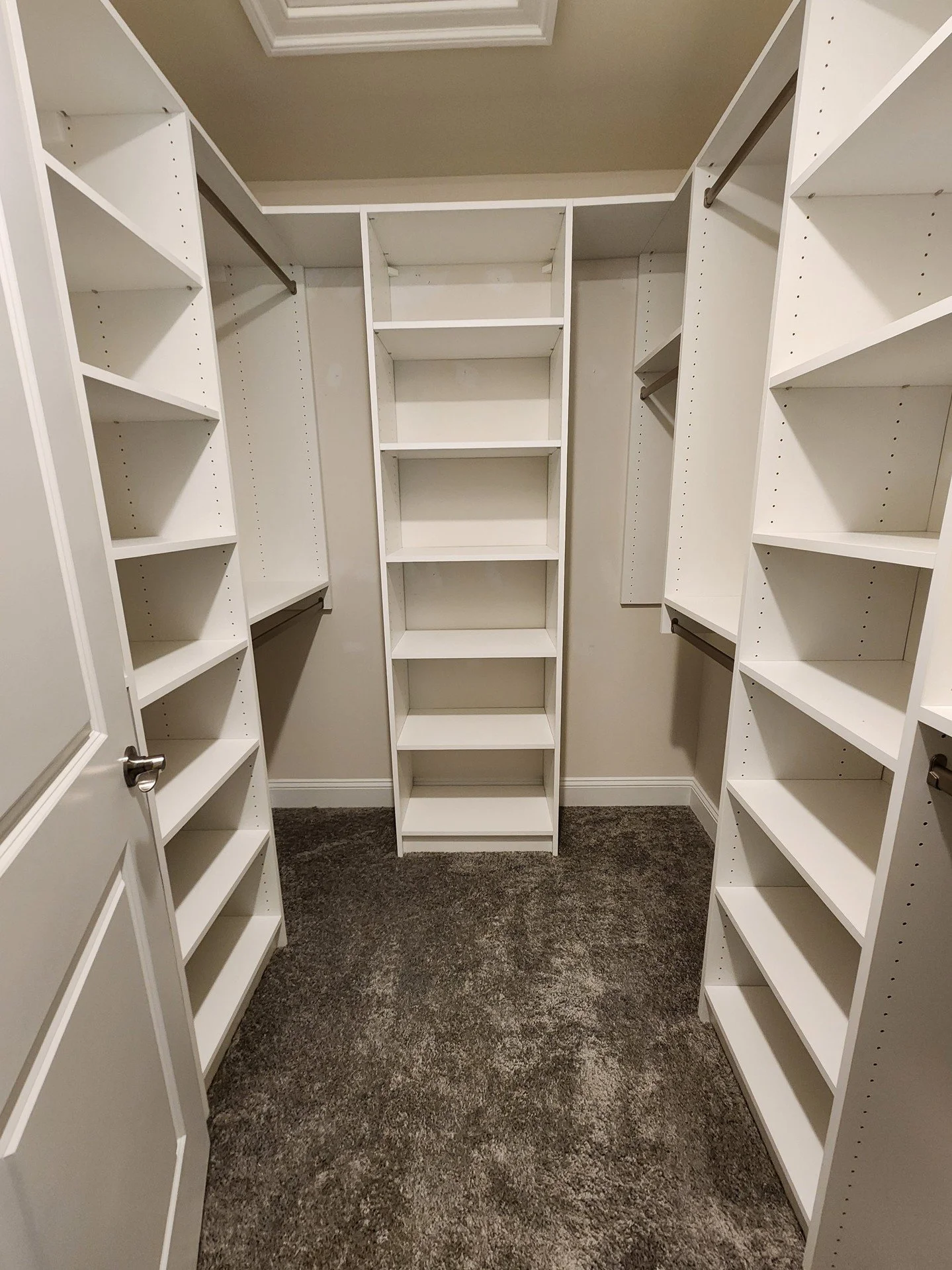 Mason Ridge homeowners: your new home&rsquo;s closets should work around the way you live.

We&rsquo;ve designed and installed primary closets, pantry storage and even a LEGO display closet for homeowners in your Denville community.

Planning several