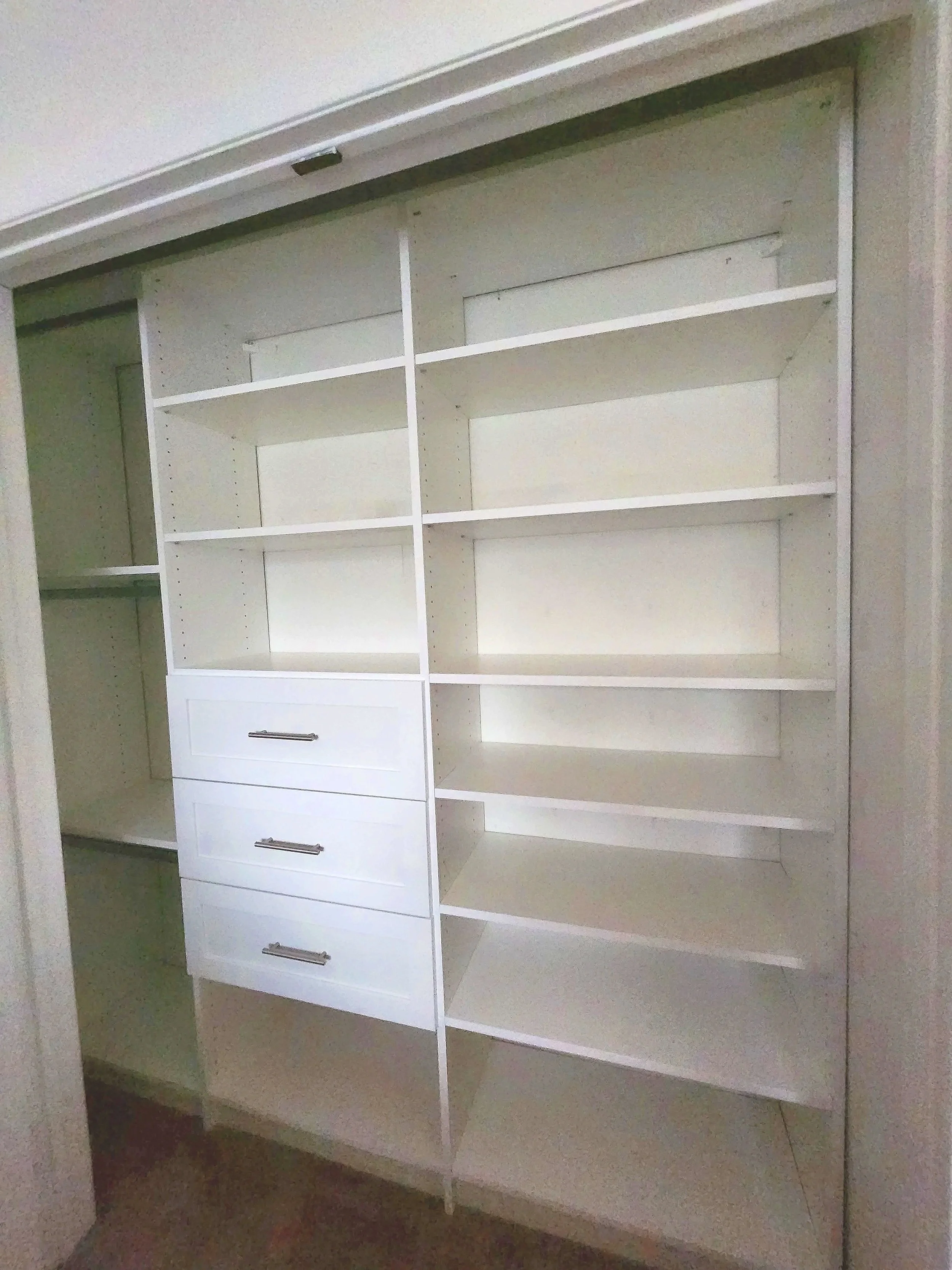 Reach-in with shaker style drawers and plenty of shelving, Plainsboro, NJ
