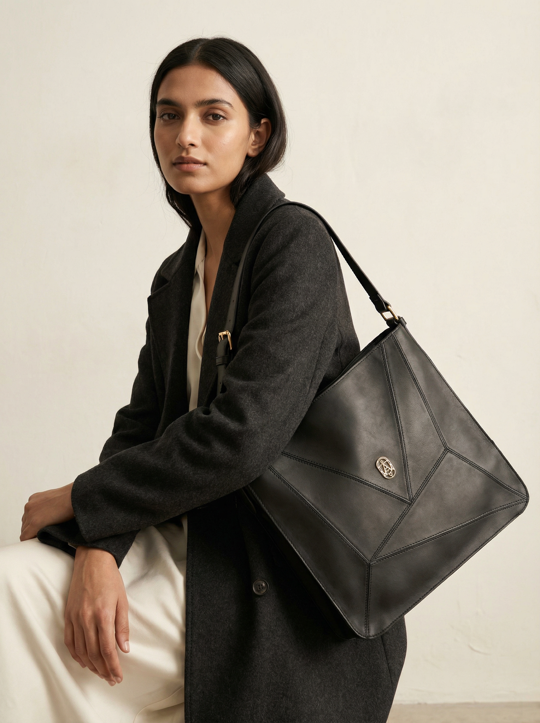 Aadinaya Arco Noira Model 02.png