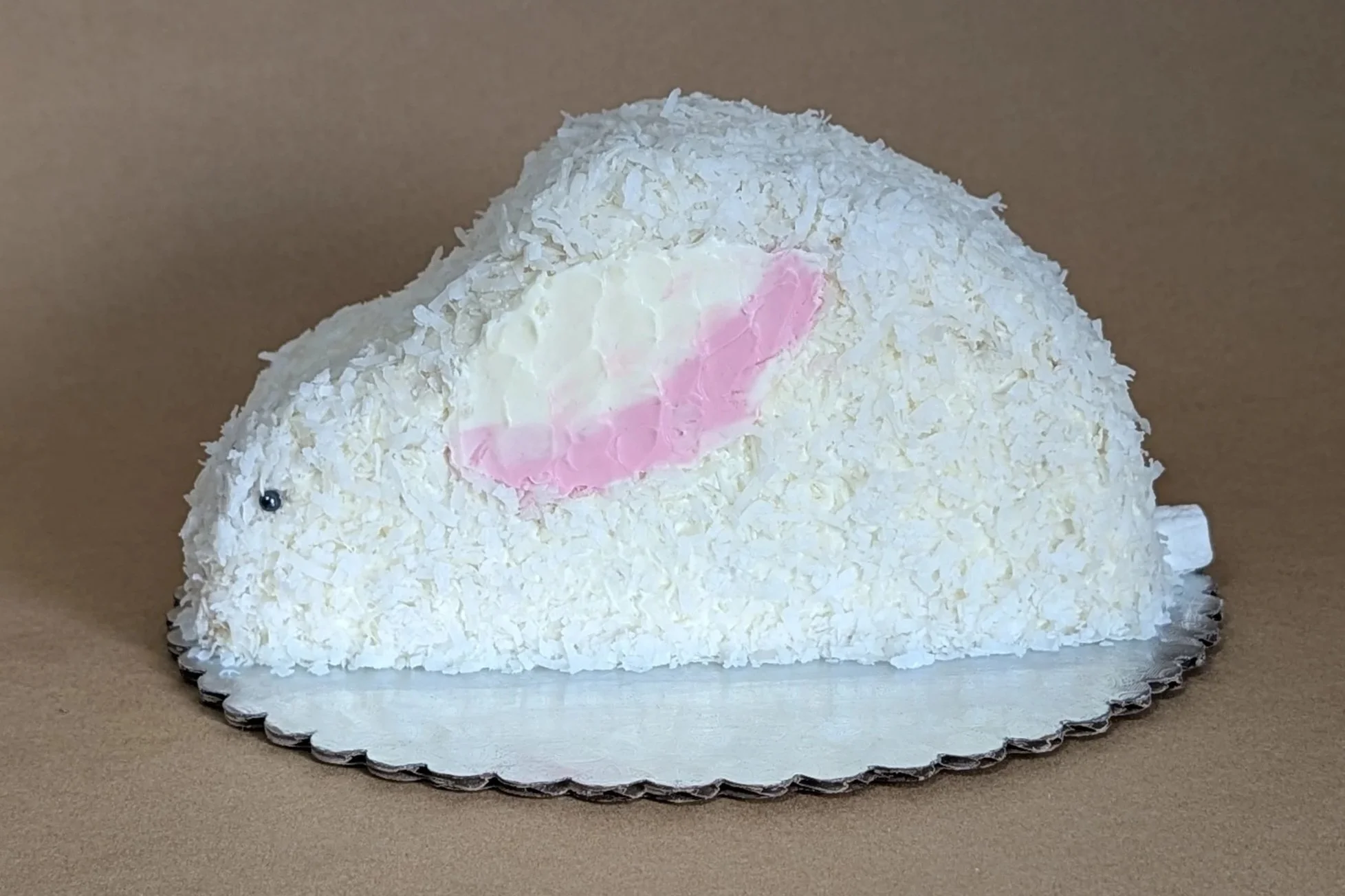 Bunny cake side