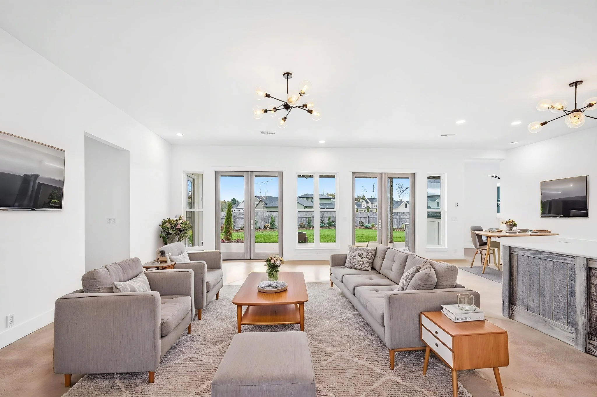 Virtually staged living room with traditional furniture in portland, oregon
