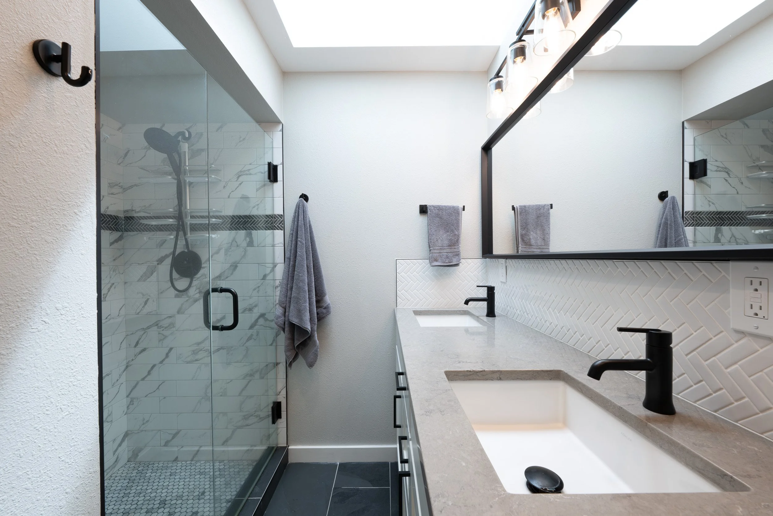 250508 905 Calvin St - 014.jpg