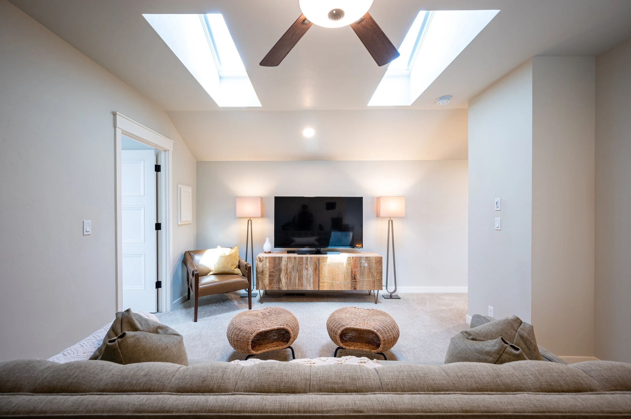 210728 2123 Clemson Way - 031.jpg