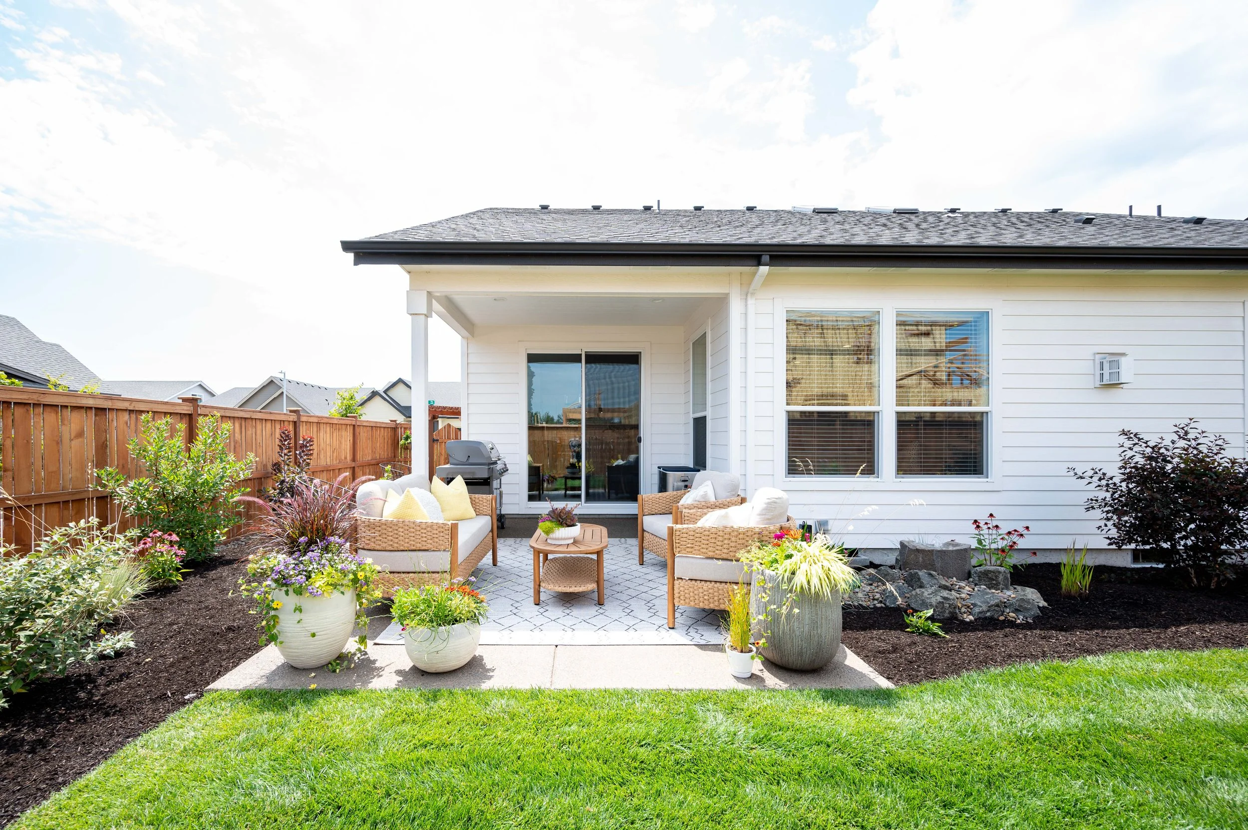 Bright Modern Living