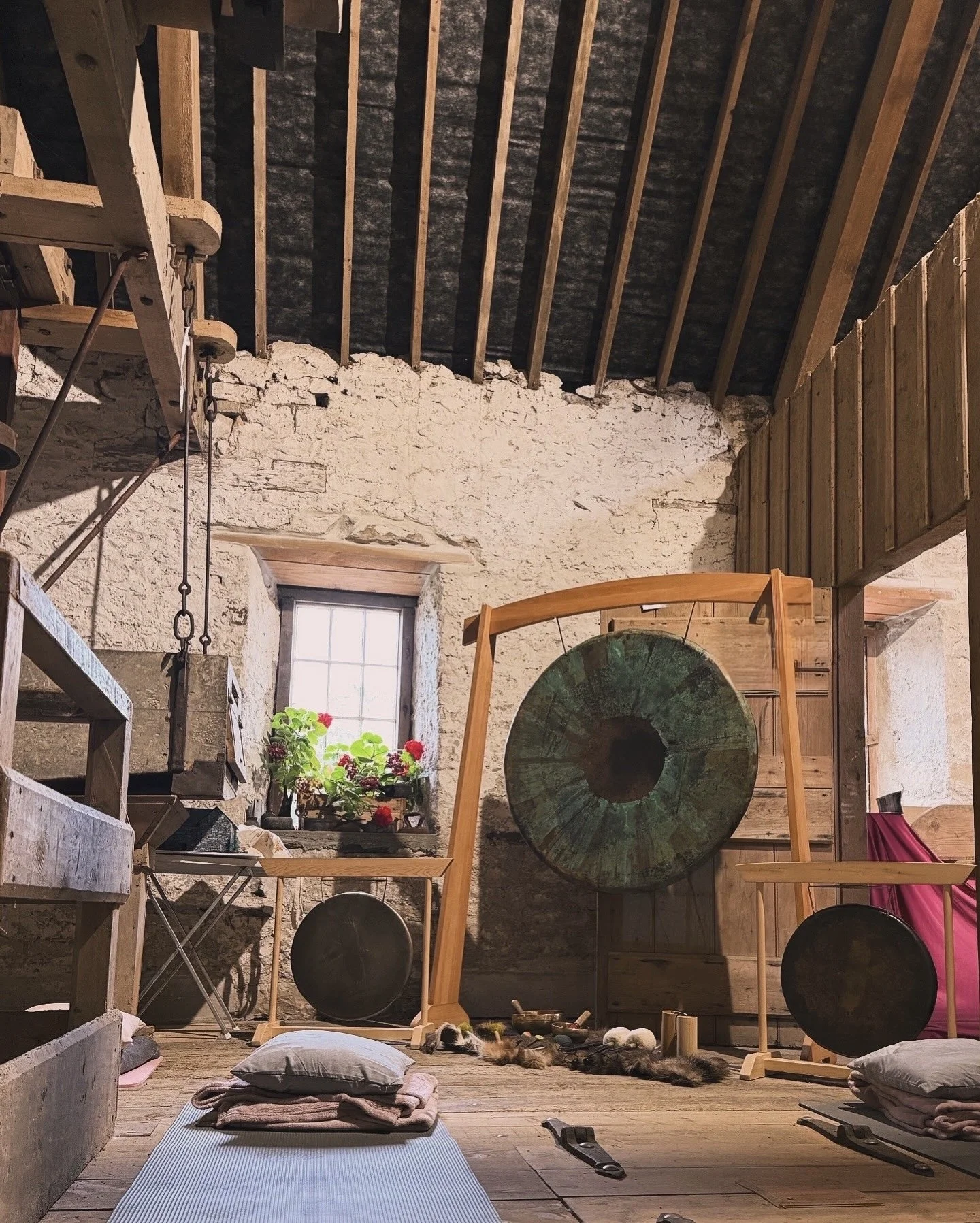 Echoes at the mill