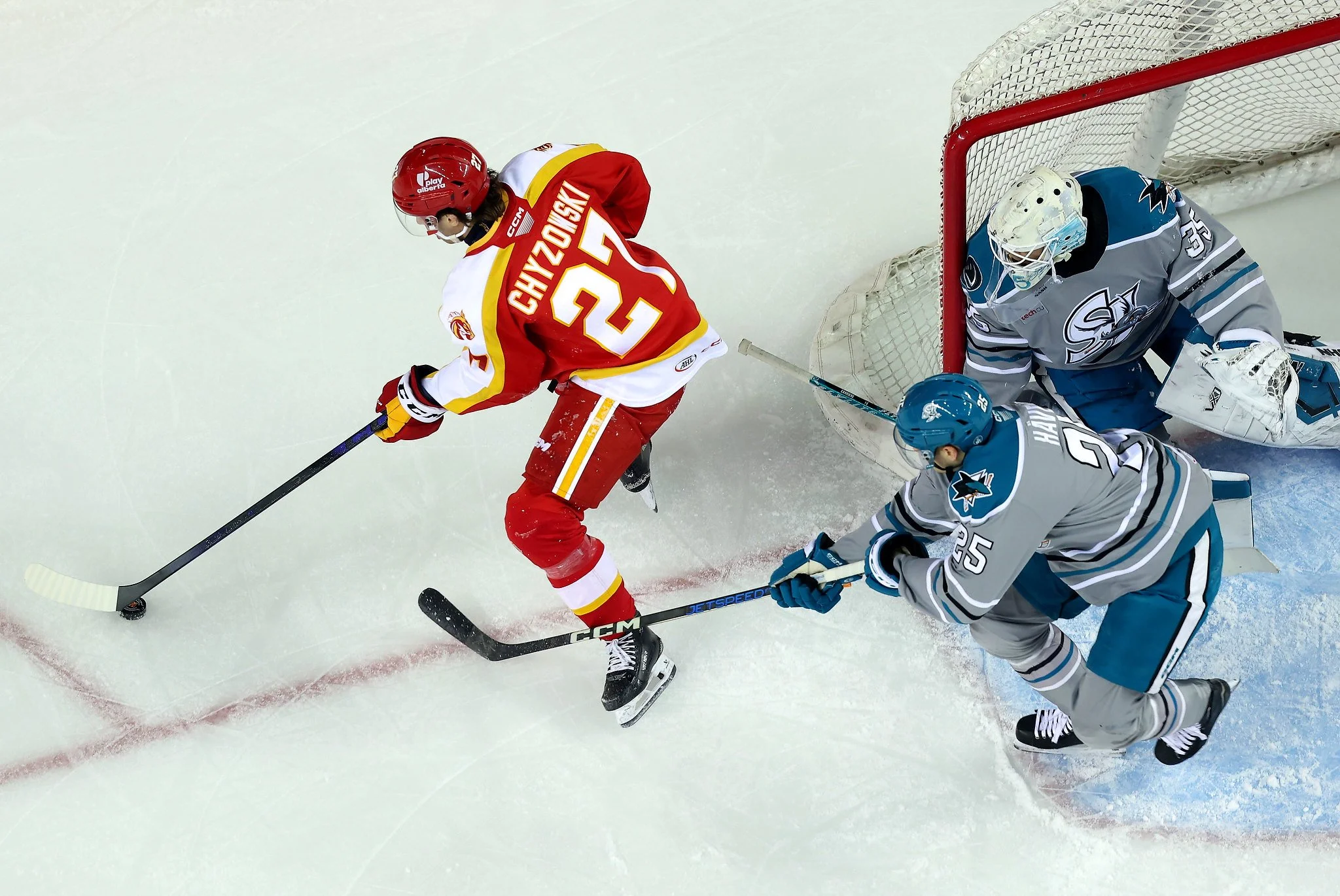 Barracuda answer quickly, defeat Wranglers 4-2 in Calgary