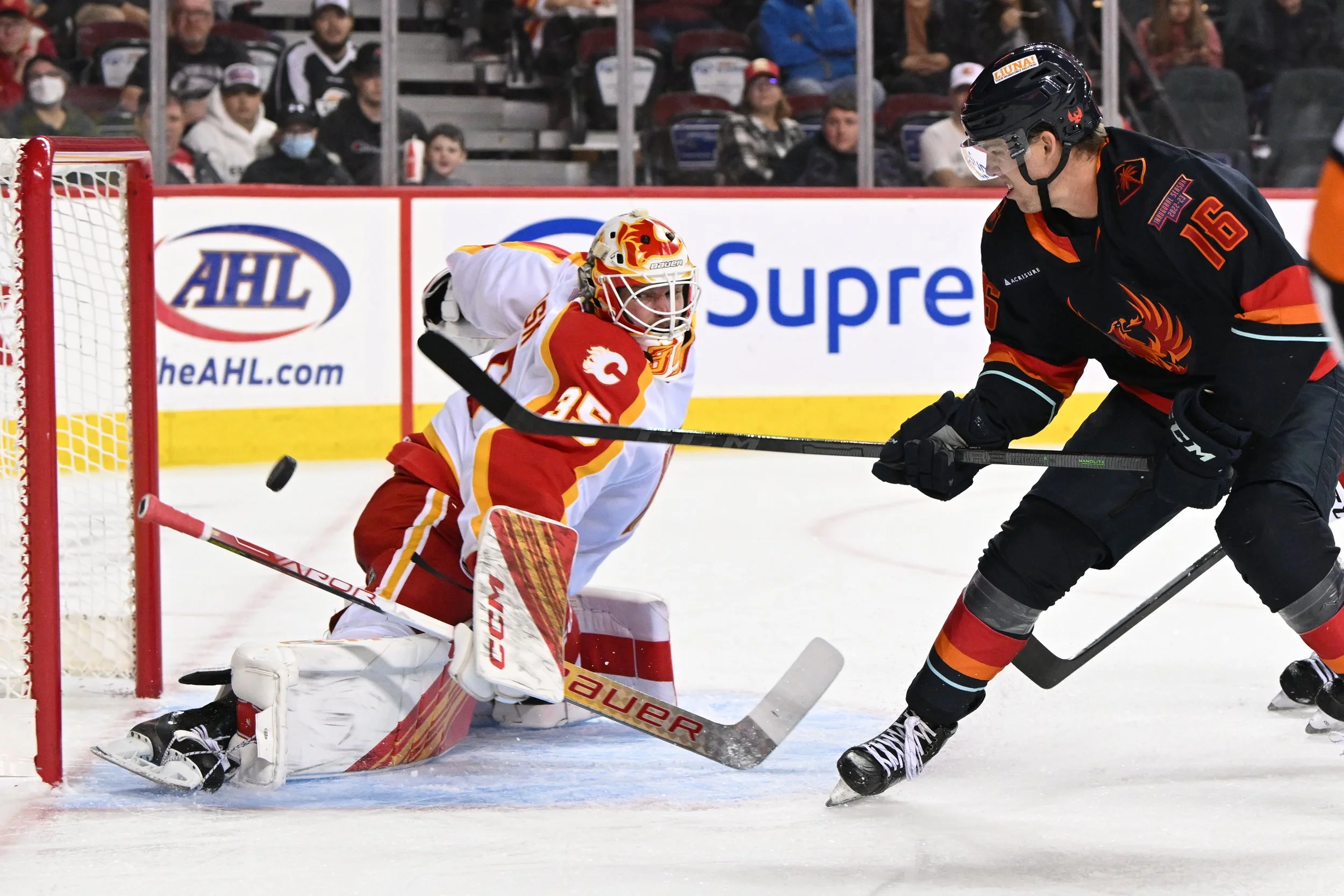 Wranglers drop 5-2 decision as Firebirds take over in the second