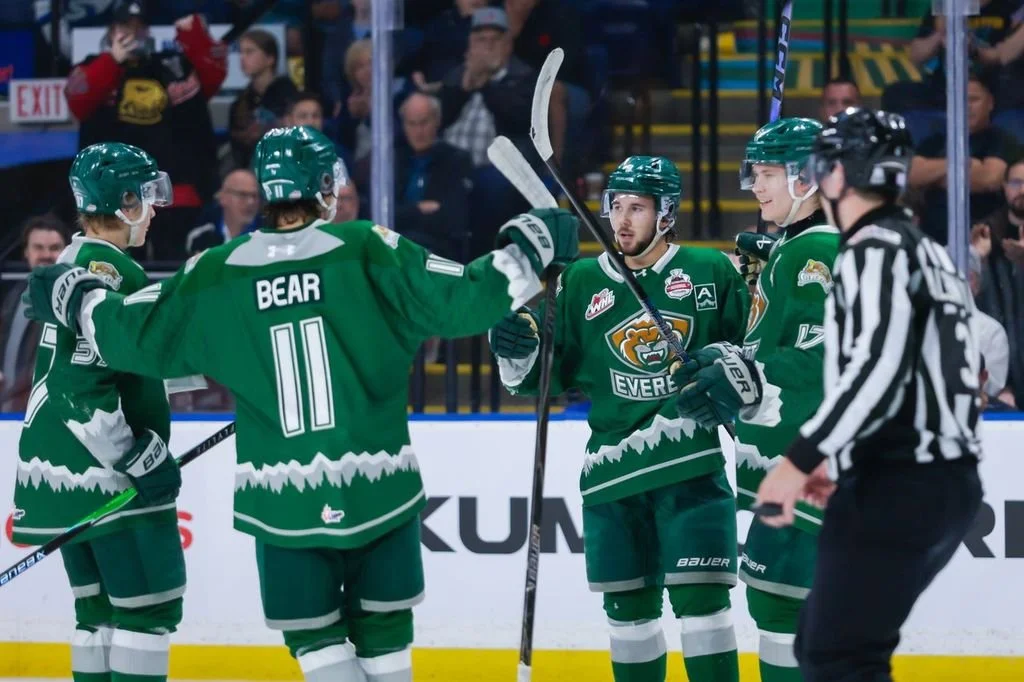 Dupont scores twice as Everett powers past Chicoutimi in Memorial Cup semifinal
