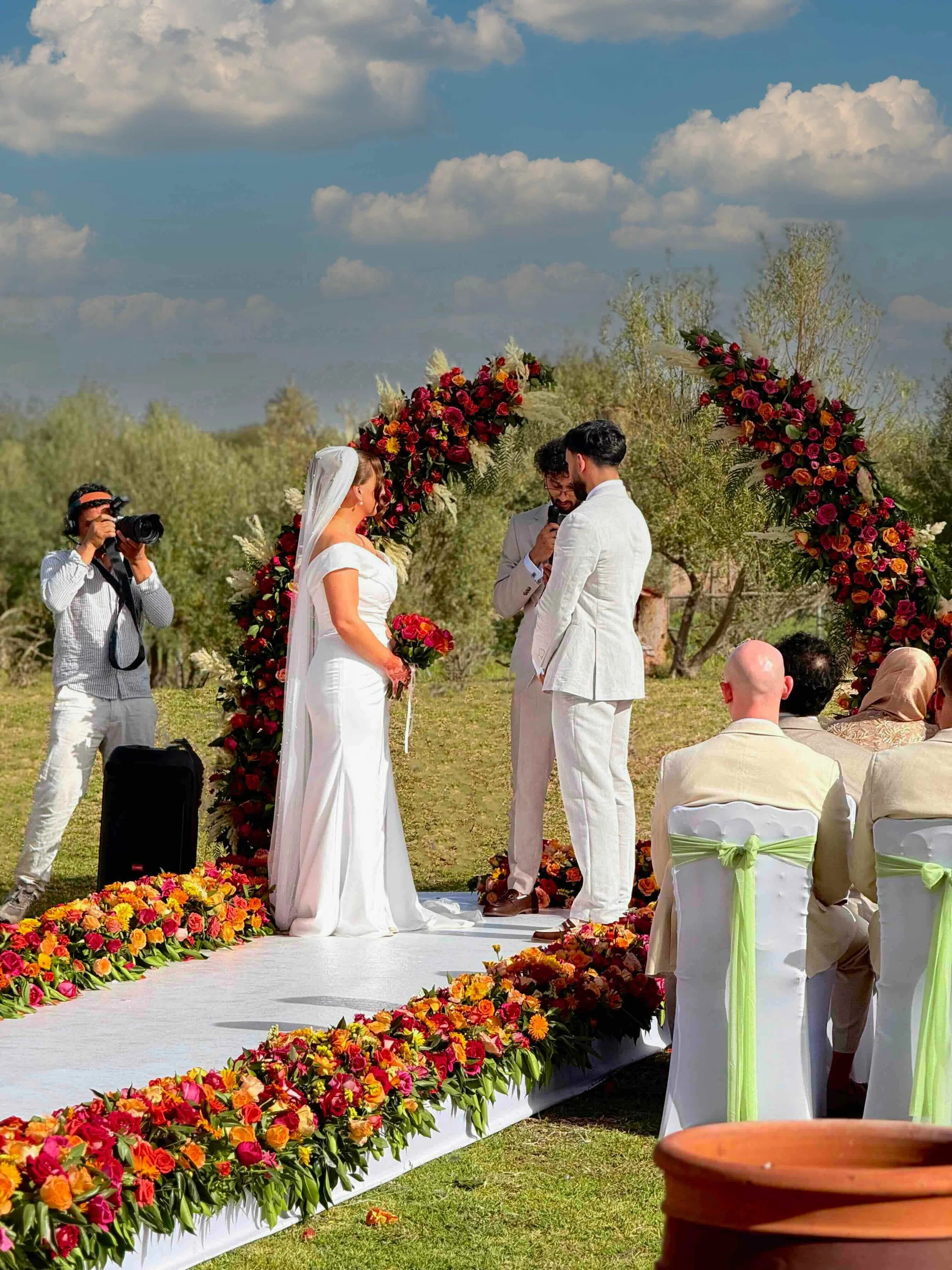 ceremonie-laique-mariage-jardin-domaine-hayati-marrakech.jpg