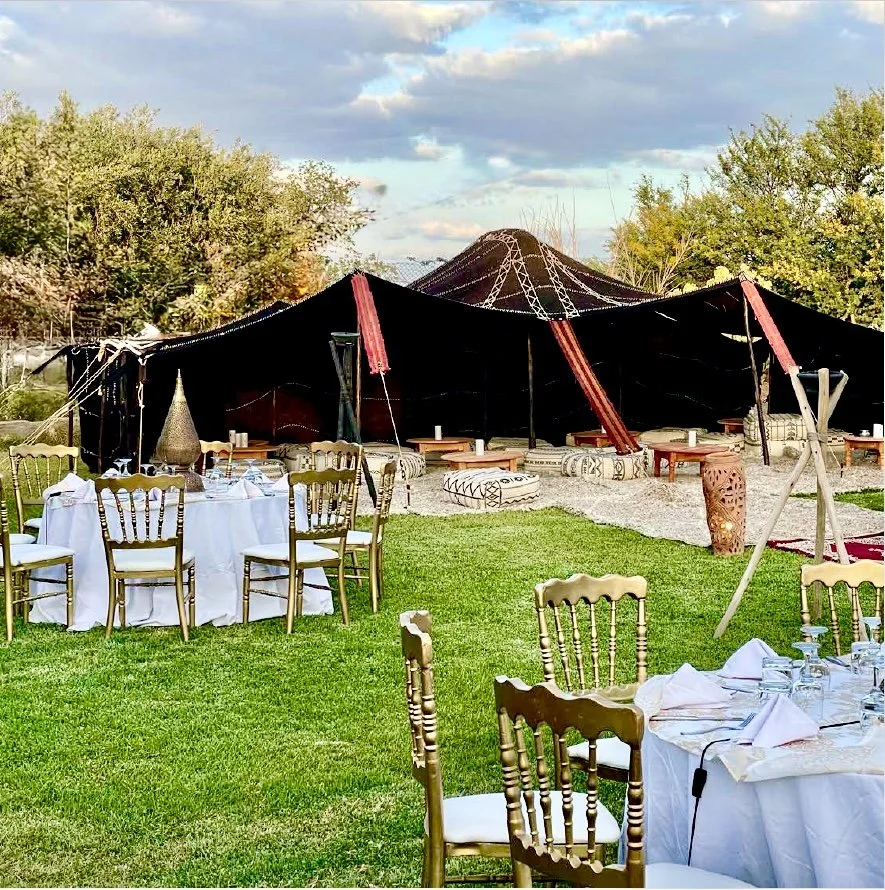 reception-tente-berbere-traditionnelle-domaine-hayati-marrakech.jpg